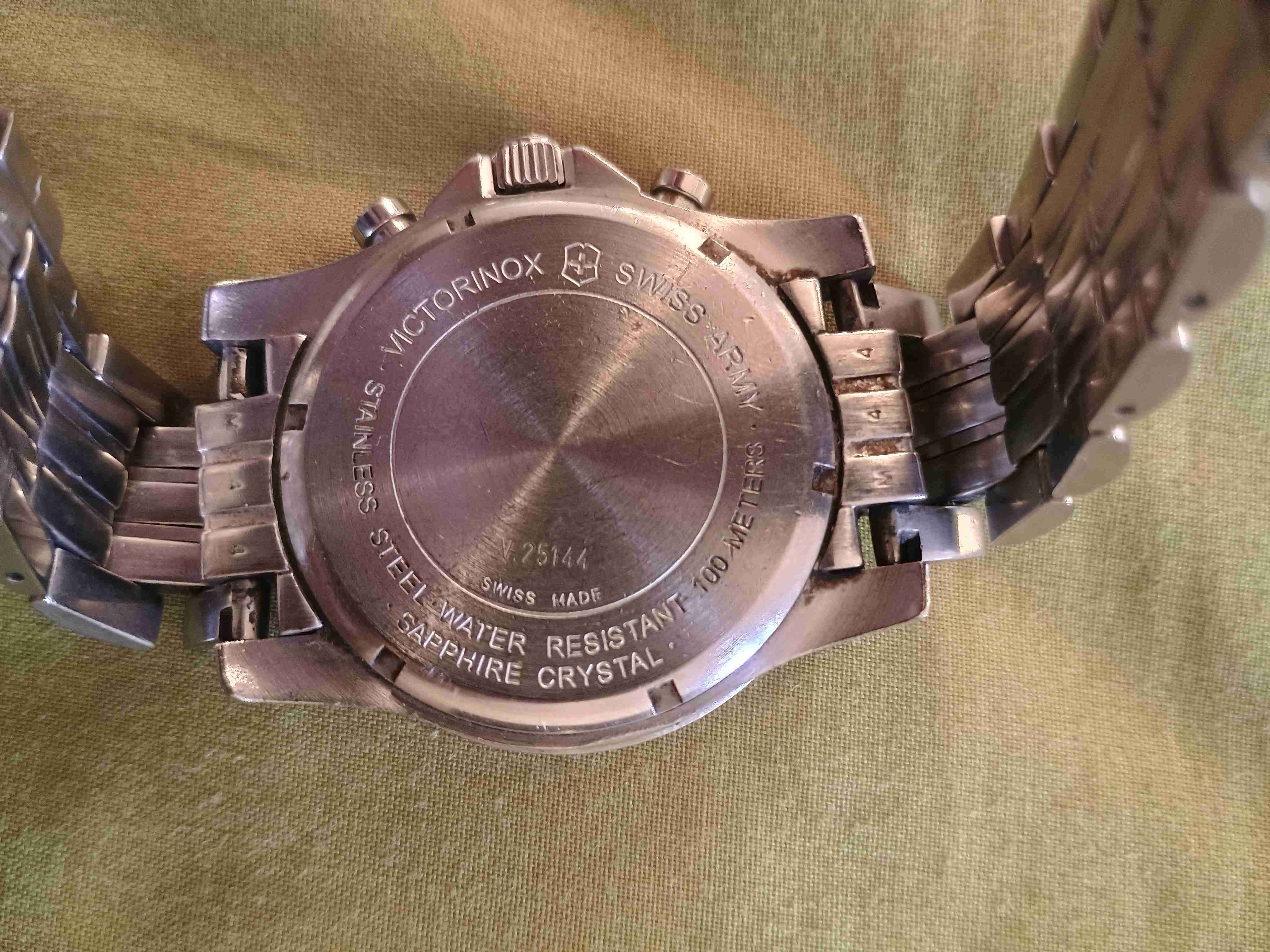 Reloj Victorinox Swiss Army - miniatura 3