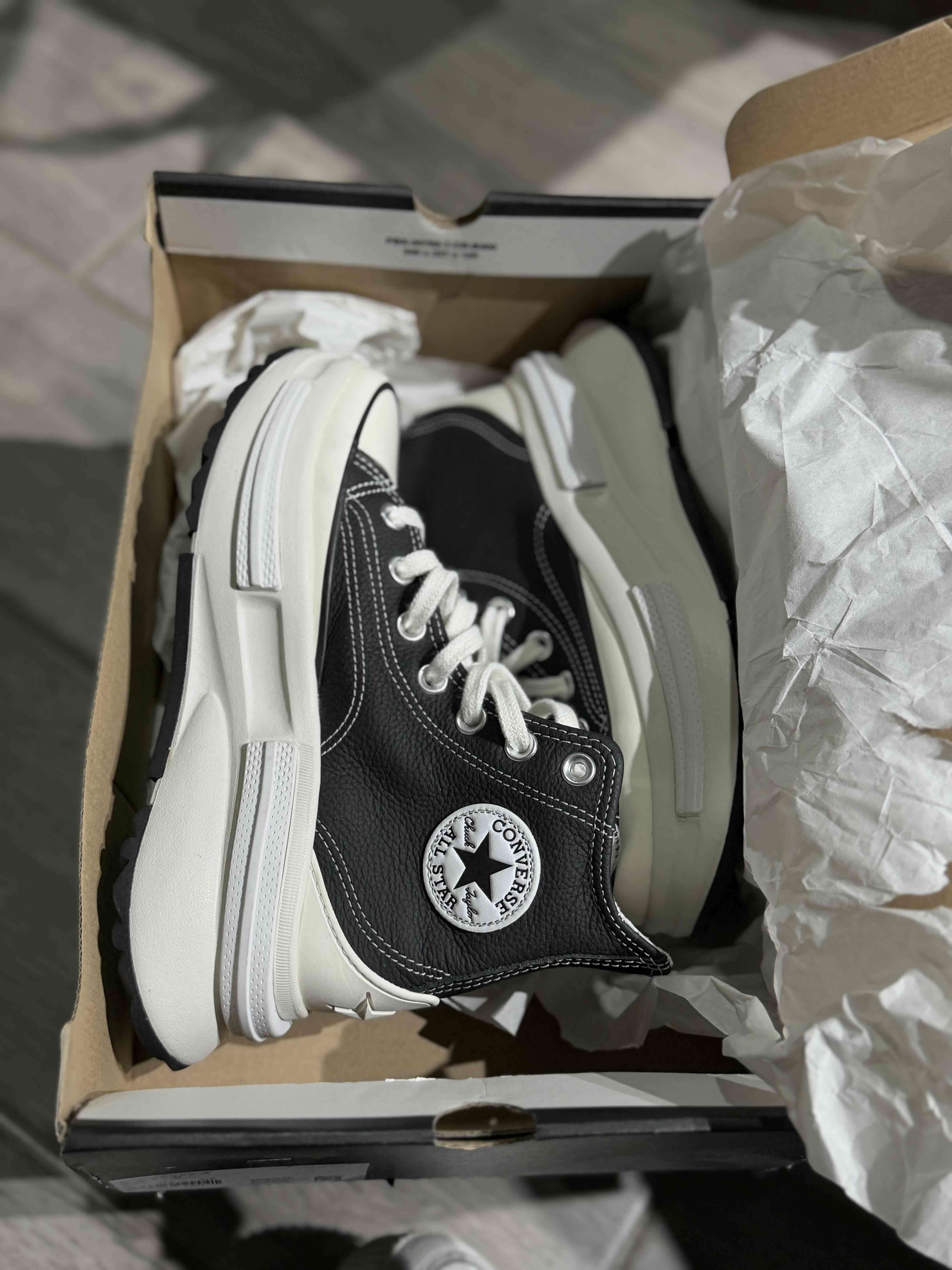 Zapatillas negras Converse