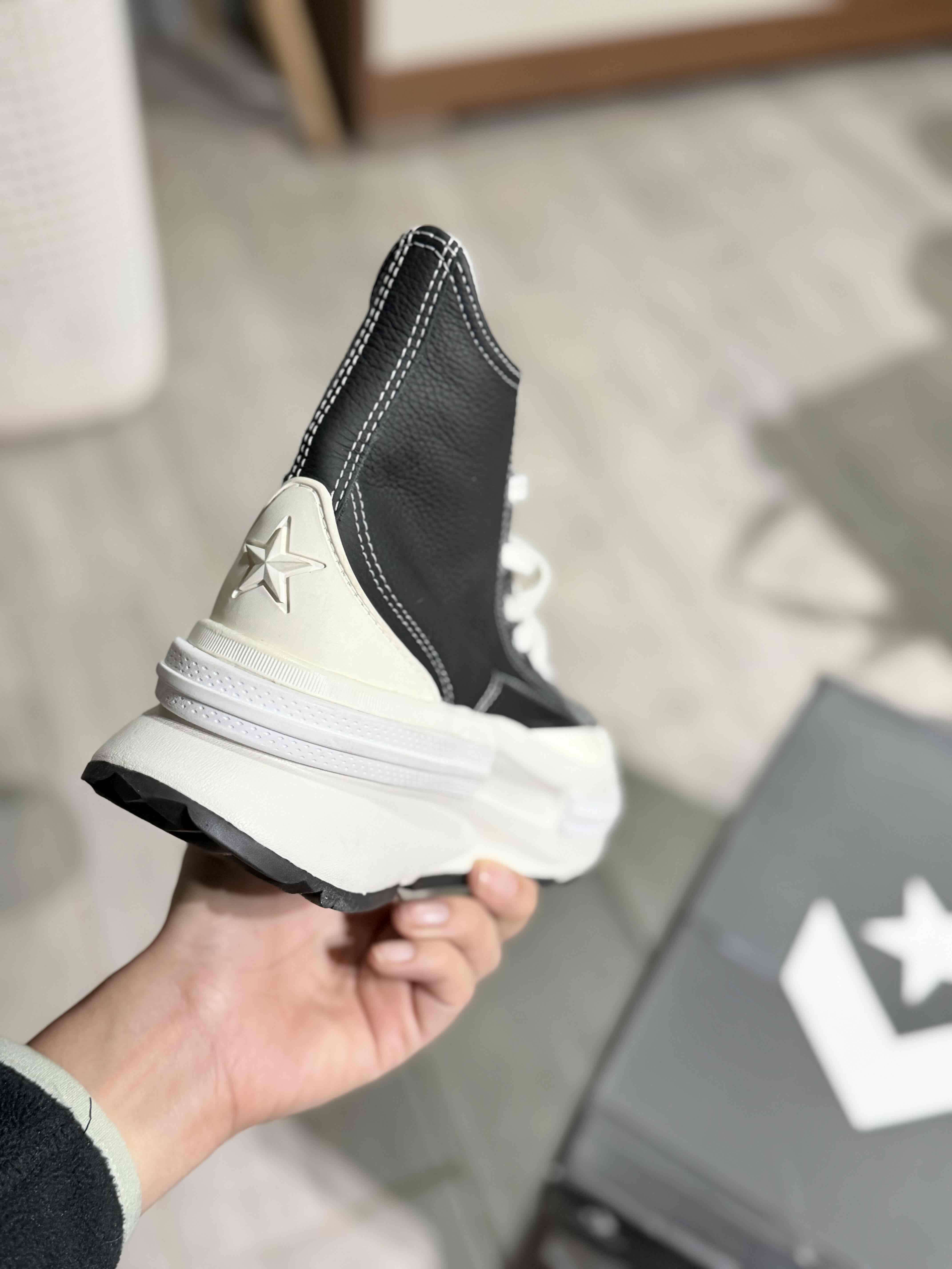 Zapatillas negras Converse - miniatura 4