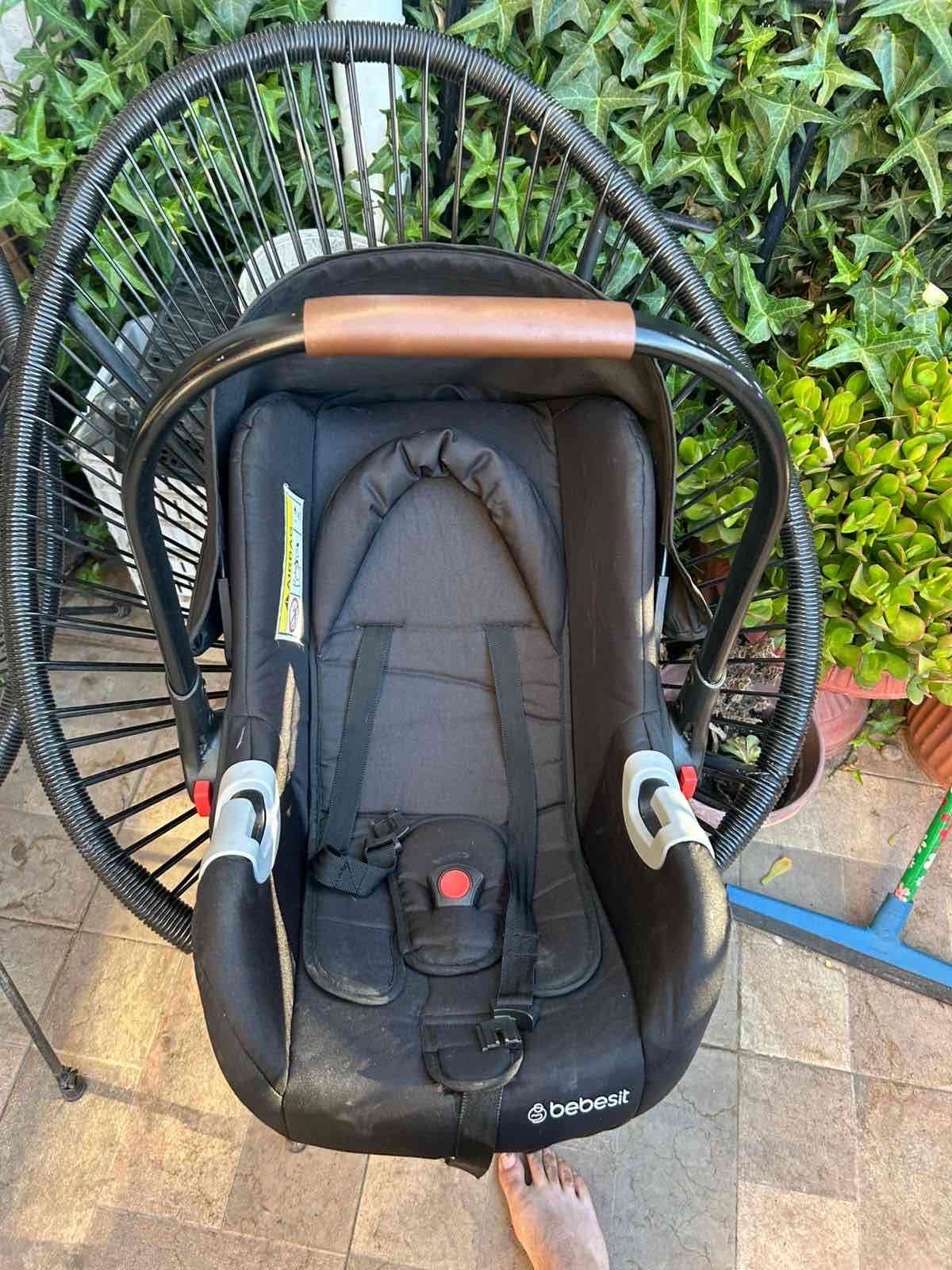 Silla de auto Bebesit negra