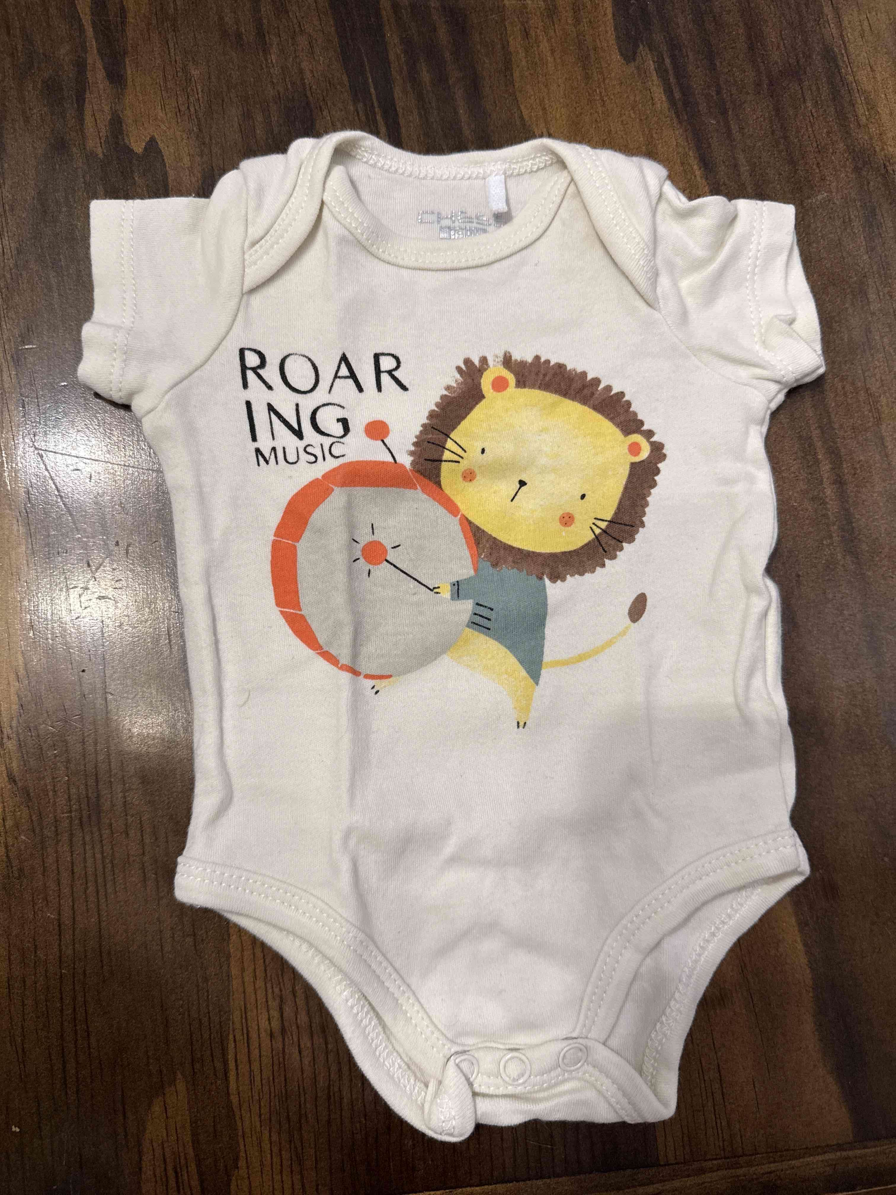 Body manga corta de bebé