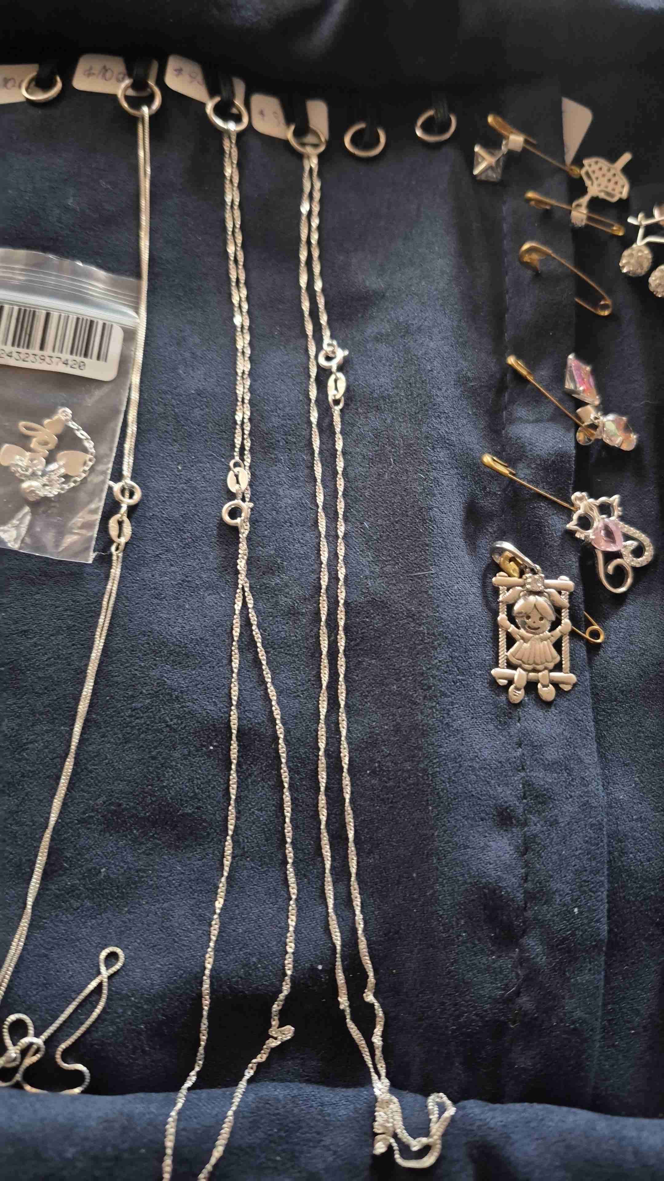 Broches y dijes variados - miniatura 2