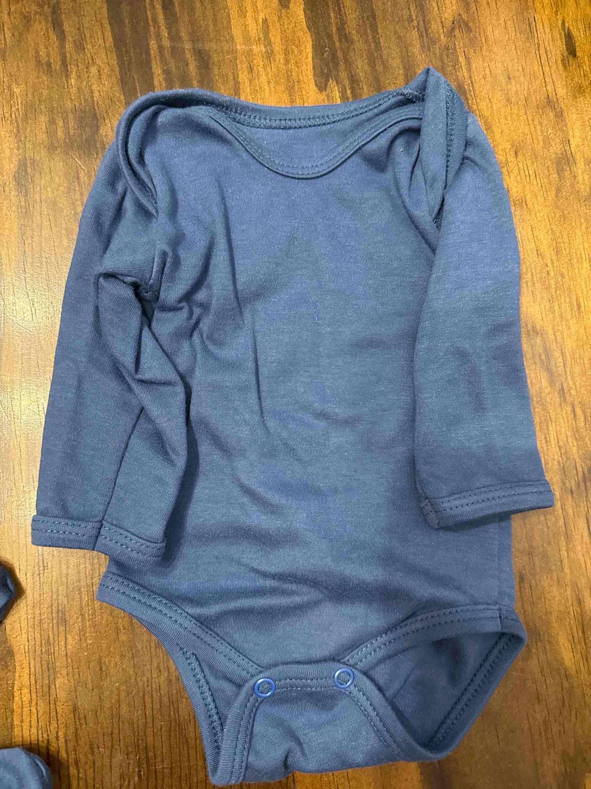 Ajuar bebé - miniatura 2