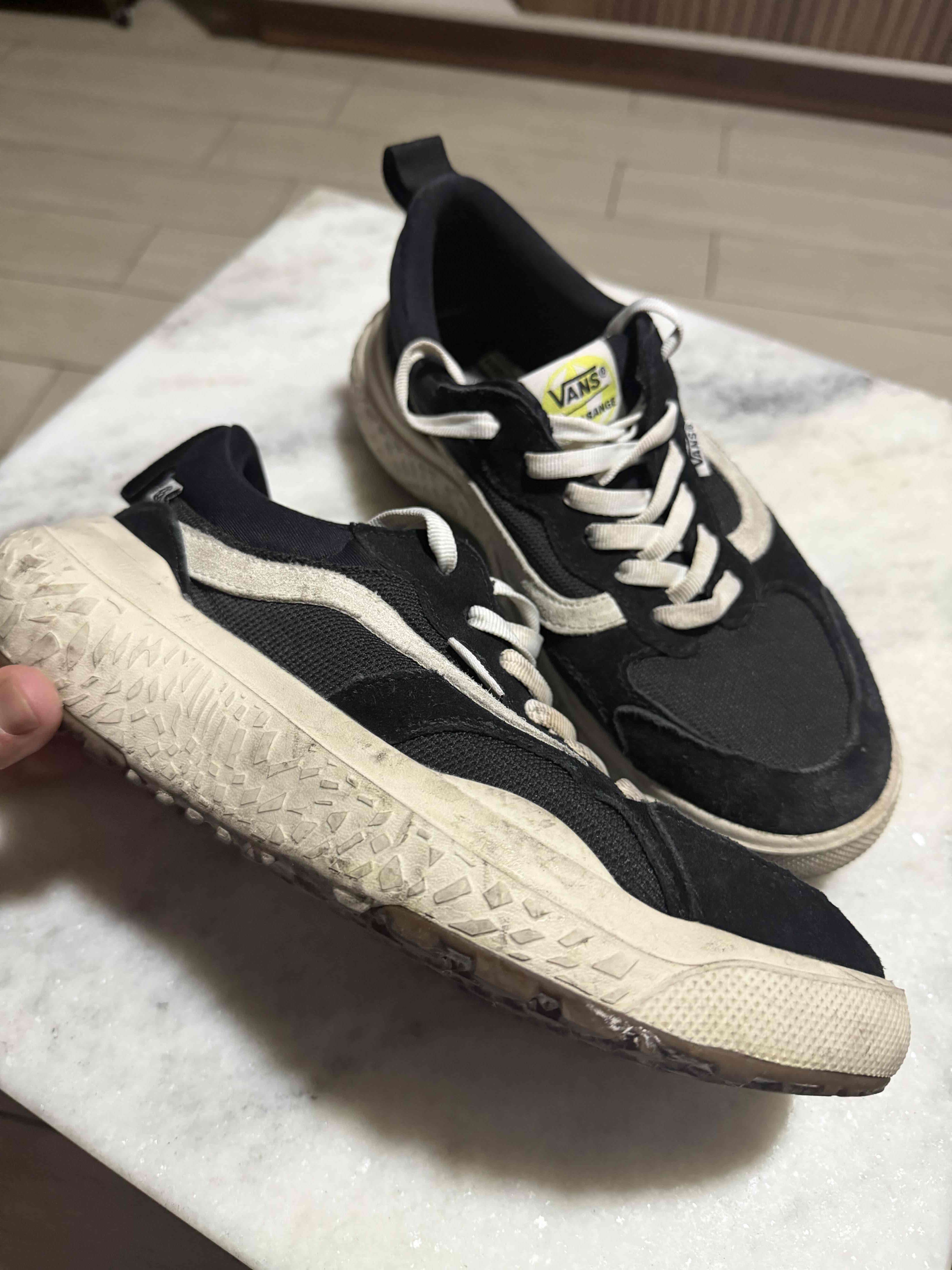 Zapatillas Vans negras - miniatura 2