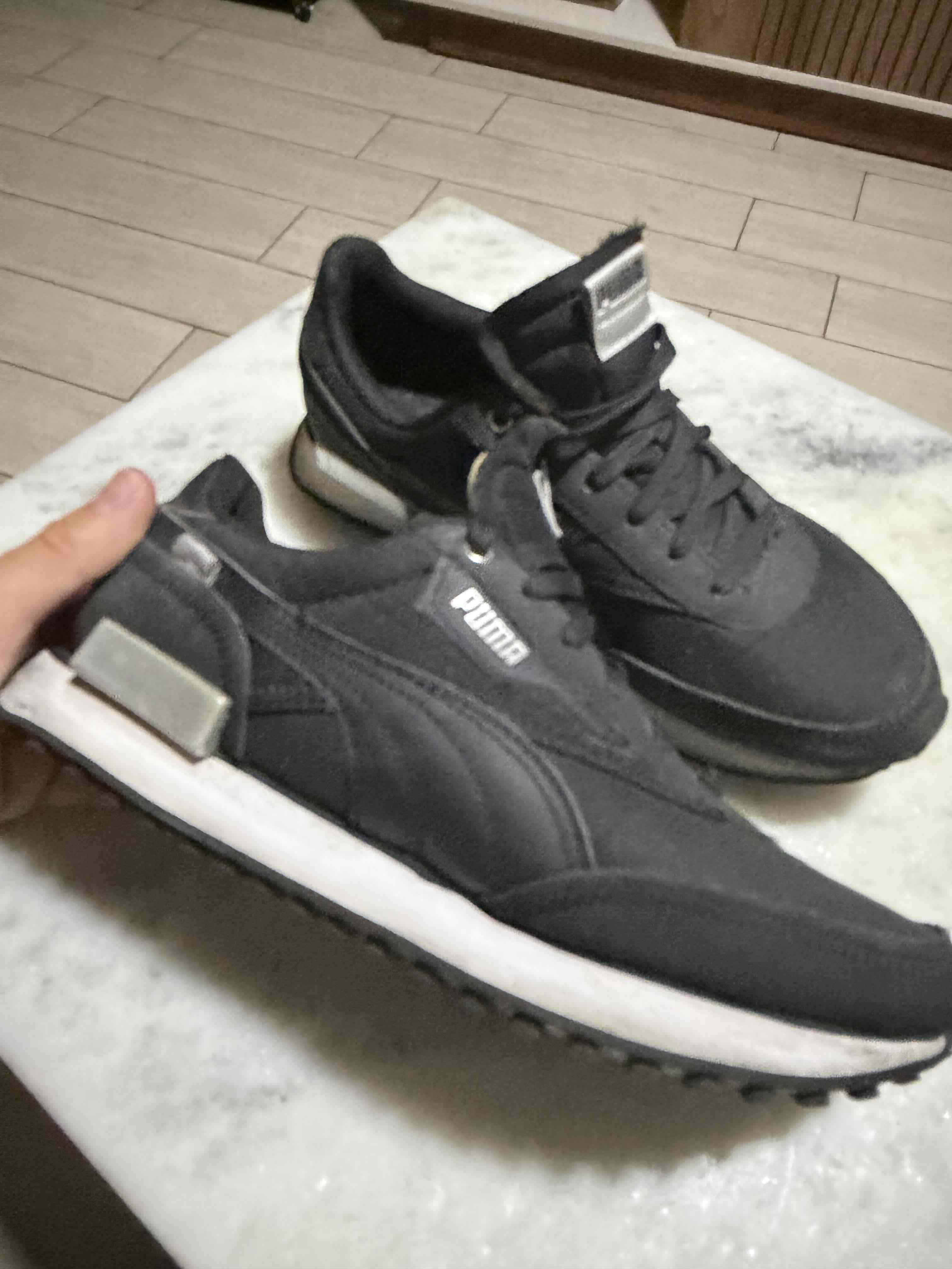 Zapatillas negras Puma - miniatura 2