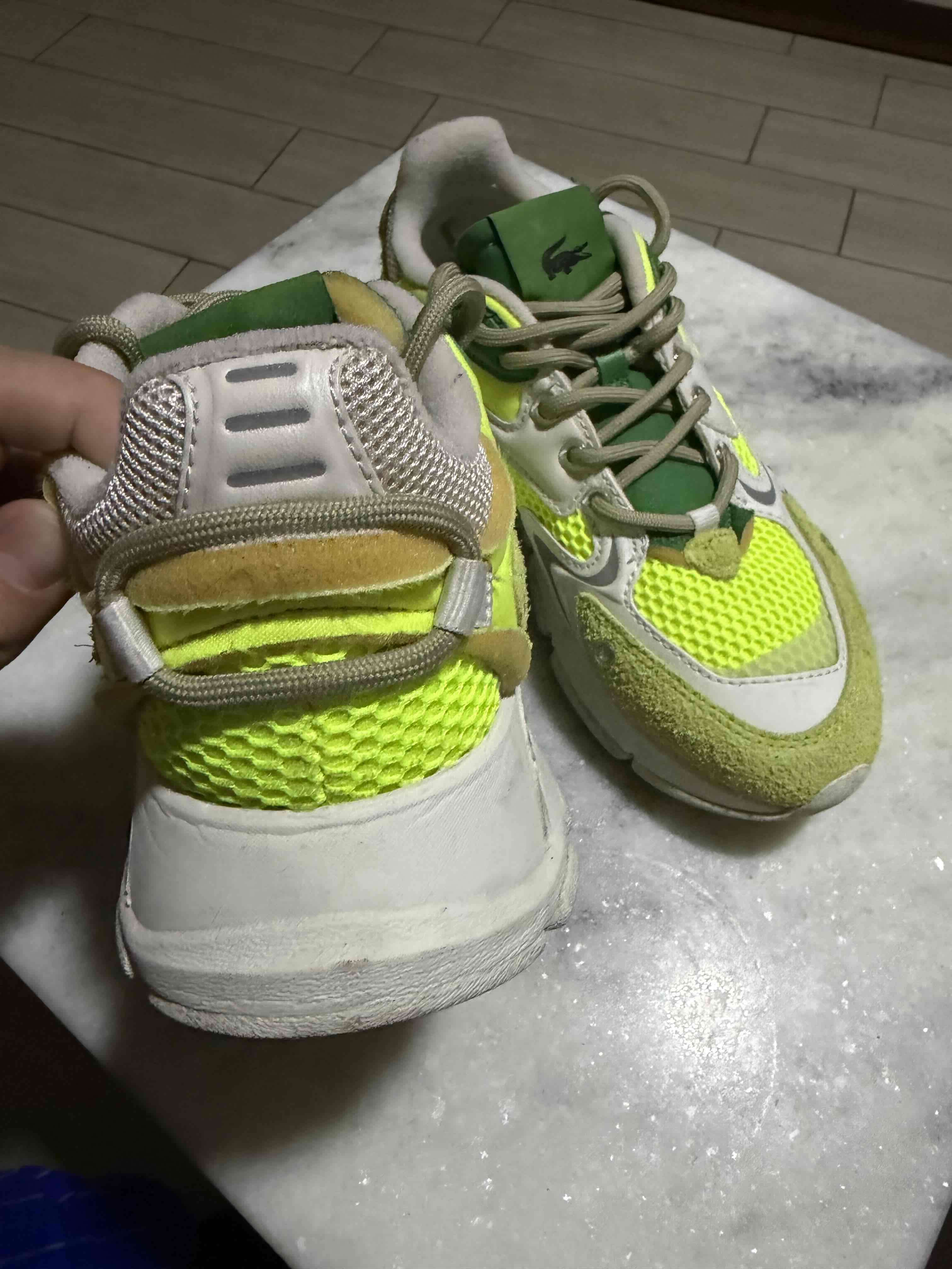 Zapatillas  verde Lacoste - miniatura 3