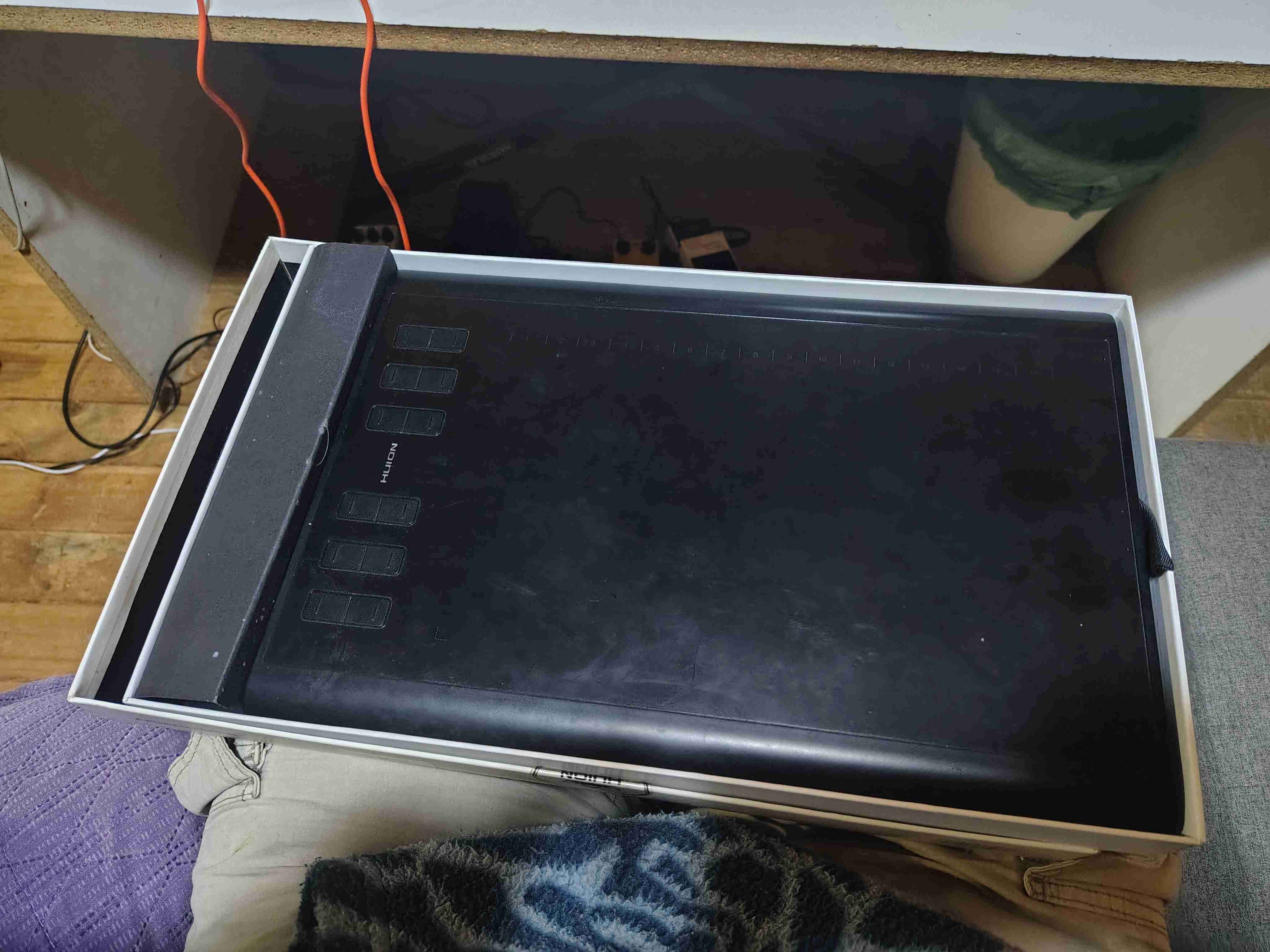 Tableta gráfica Huion Inspiroy H1060P - miniatura 2