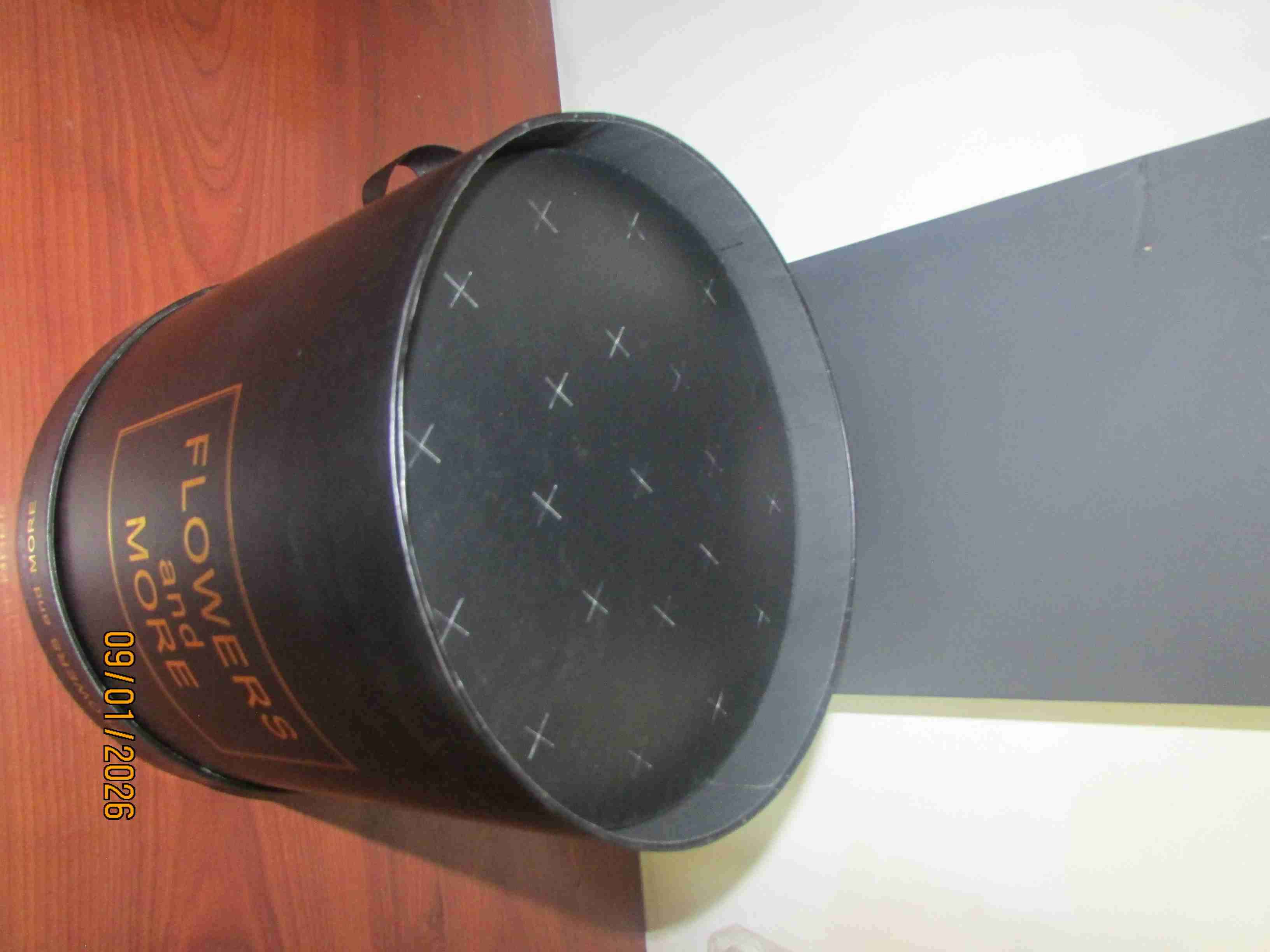 Caja decorativa negra 'Flowers and More' - miniatura 2