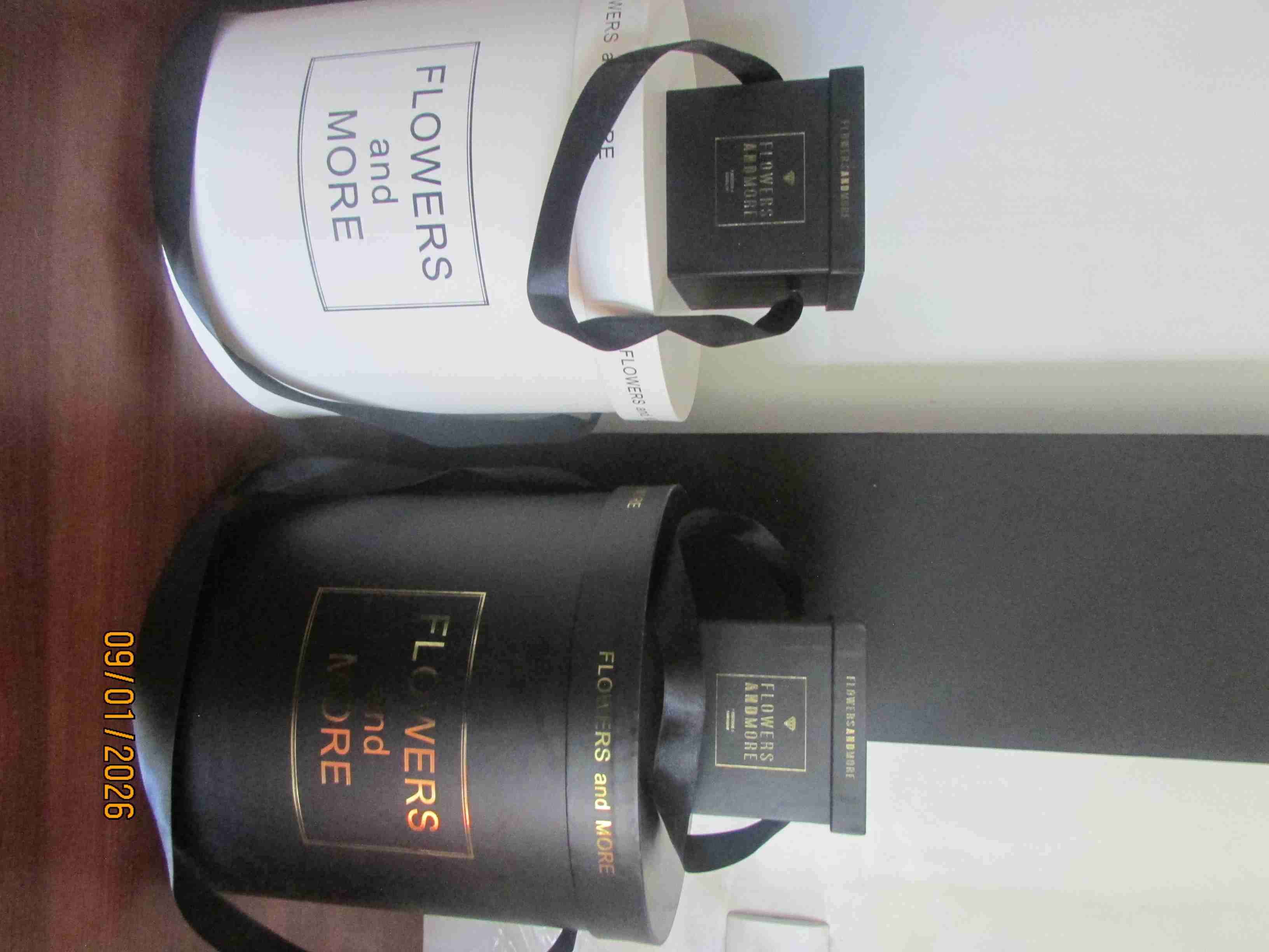 Caja decorativa negra 'Flowers and More' - miniatura 4