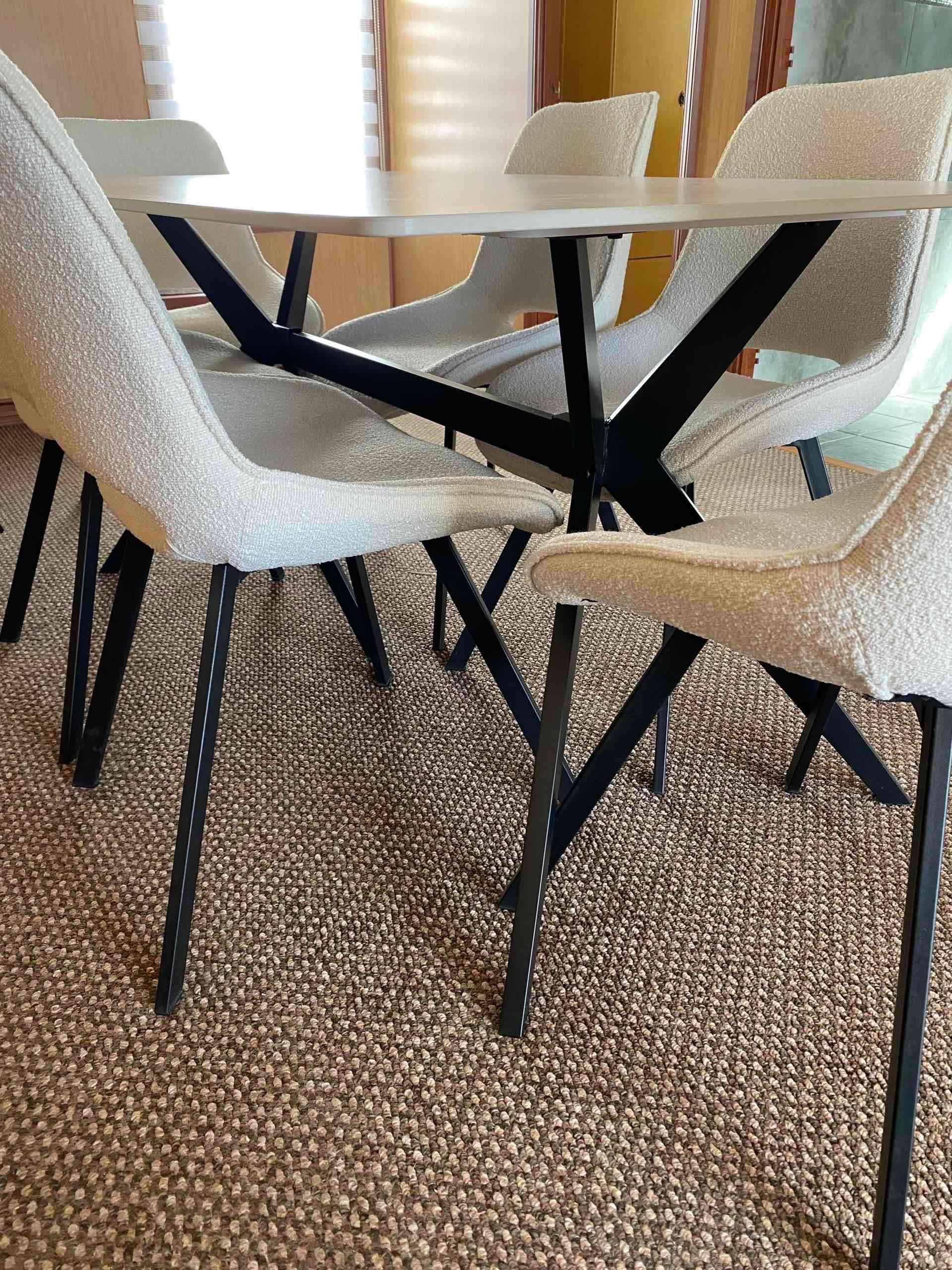 Juego de comedor moderno, dos semanas de uso