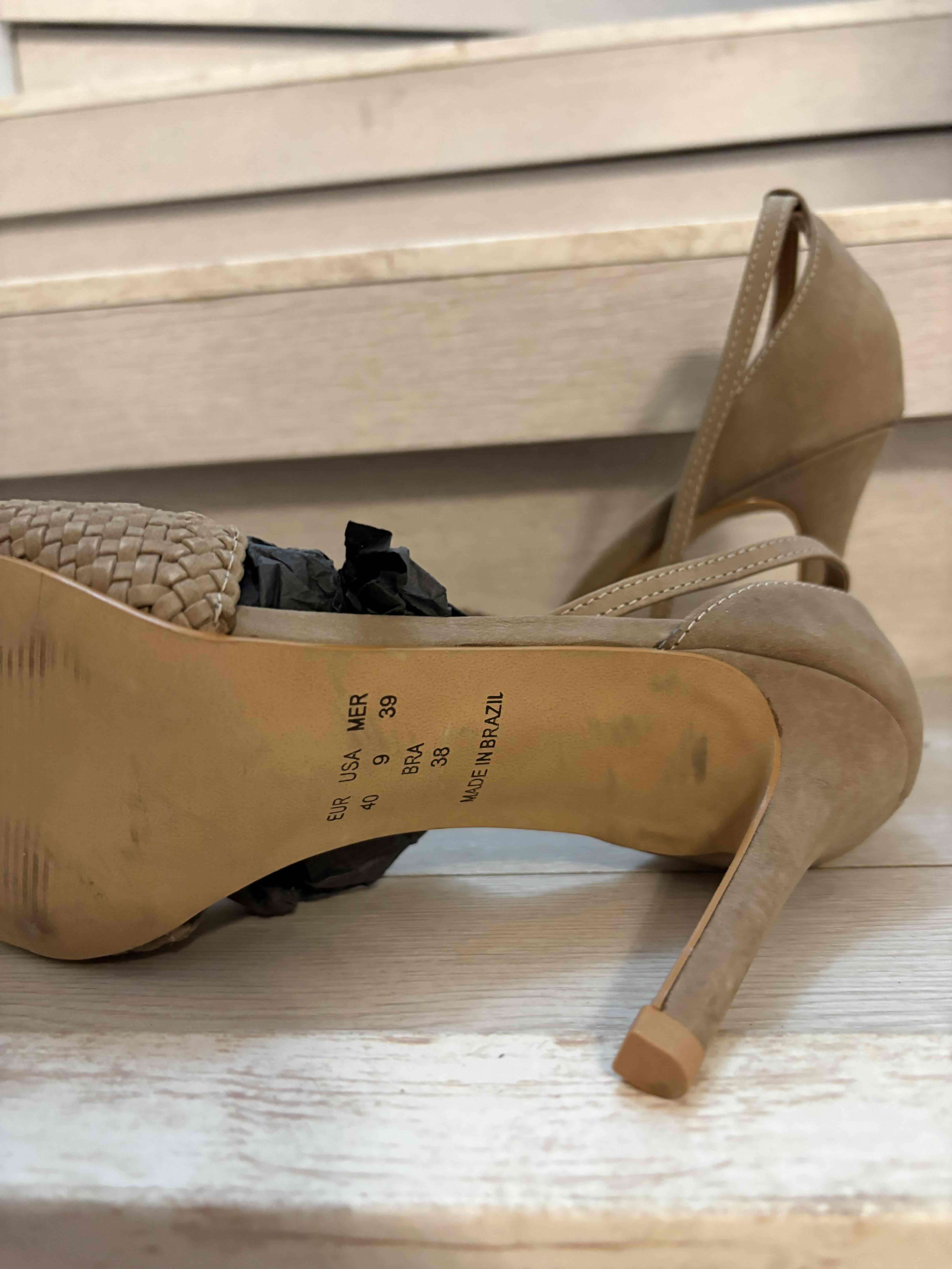 Zapatos de tacón beige tejido - miniatura 5