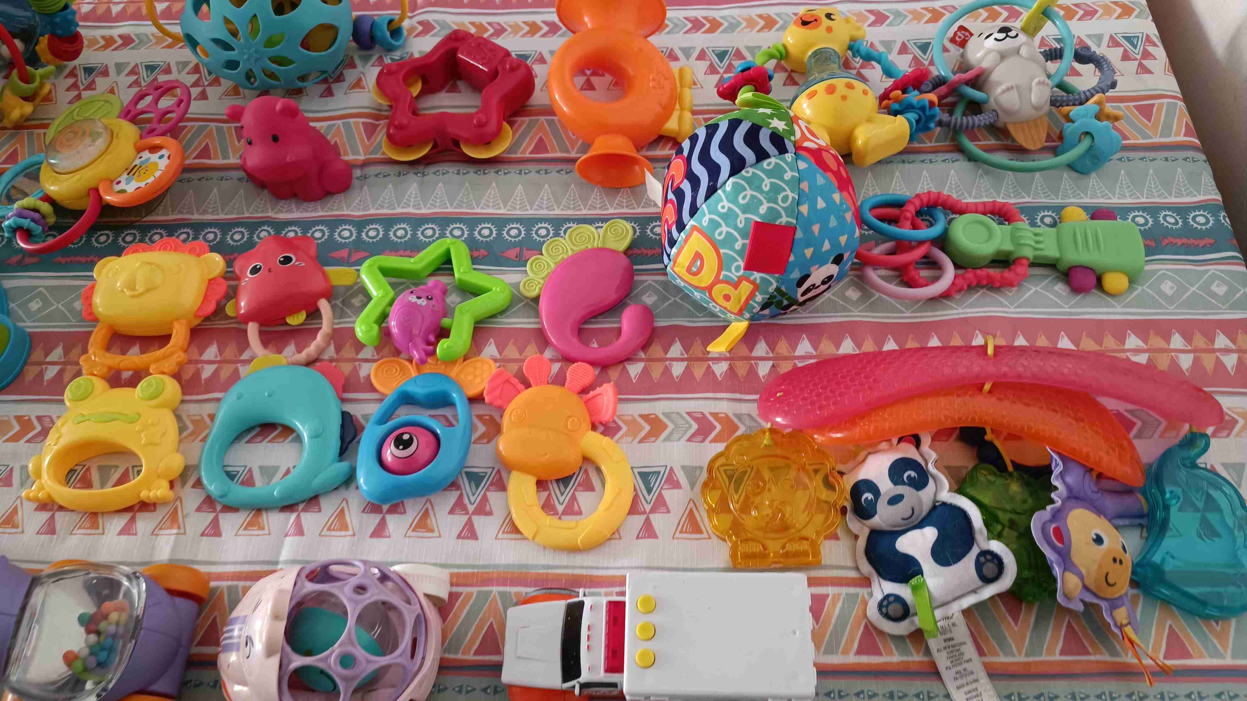 Lote de juguetes para bebés - miniatura 2