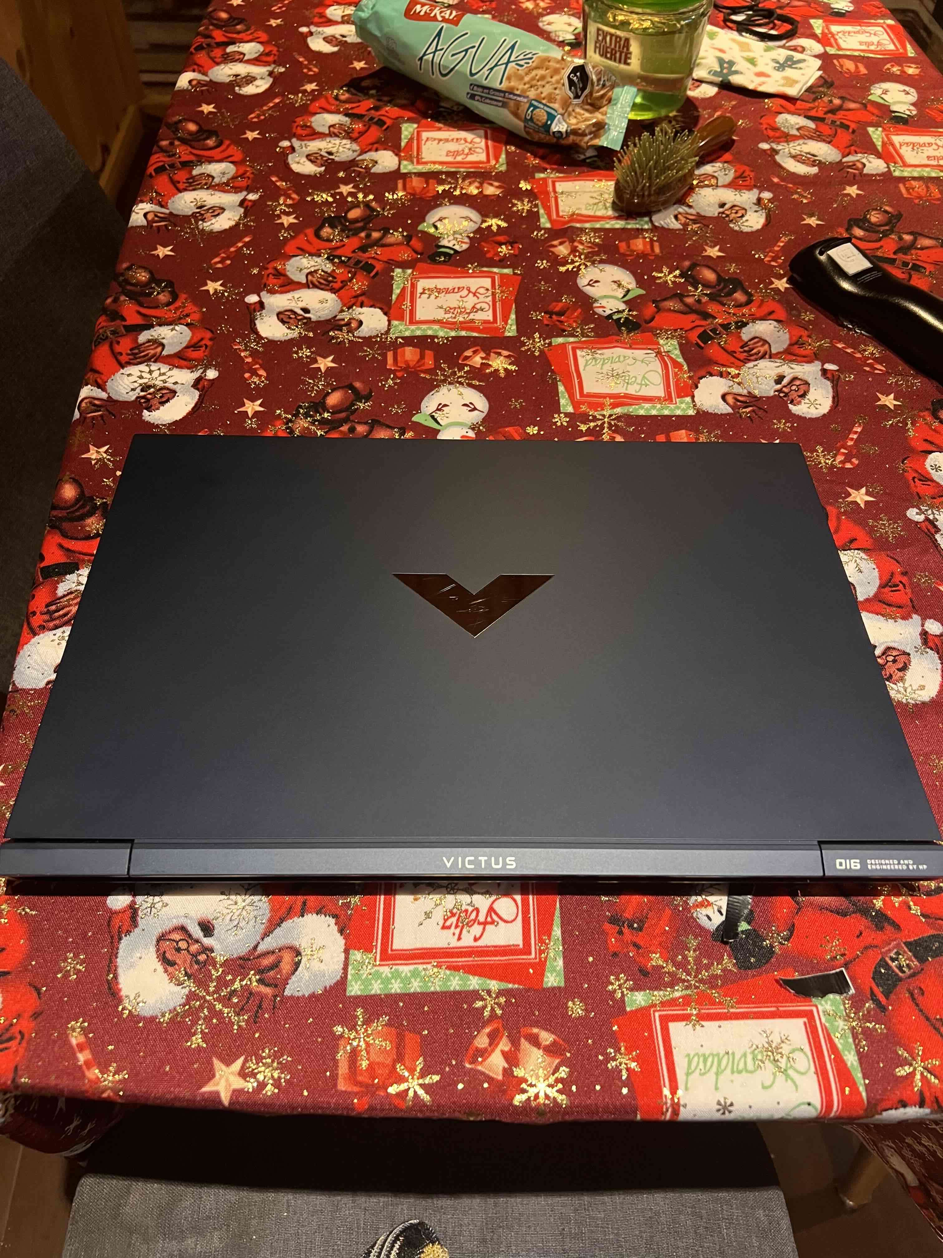 Notebook HP Victus Intel i7 RTX 3060 - miniatura 4