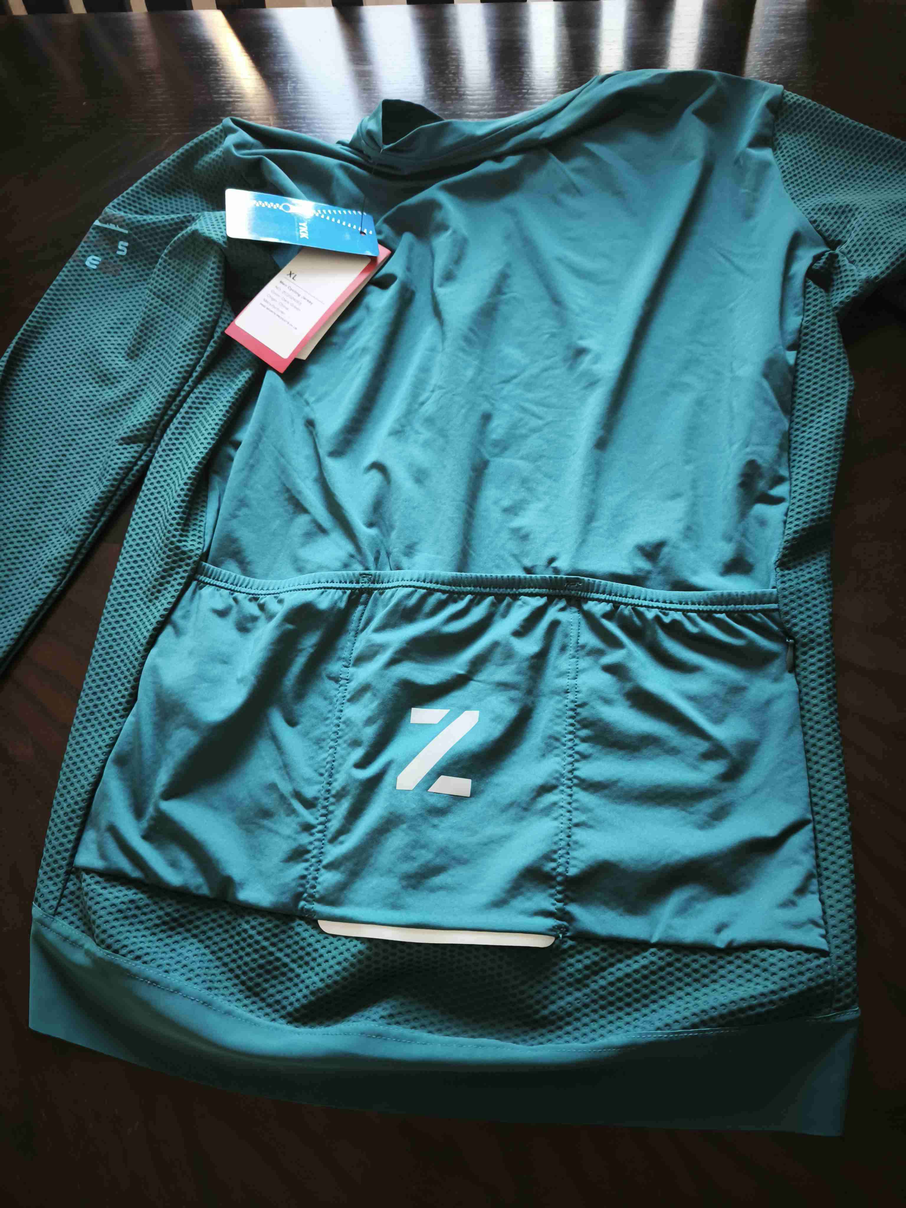 Chaqueta o tricota de ciclista verde con cierre - miniatura 6