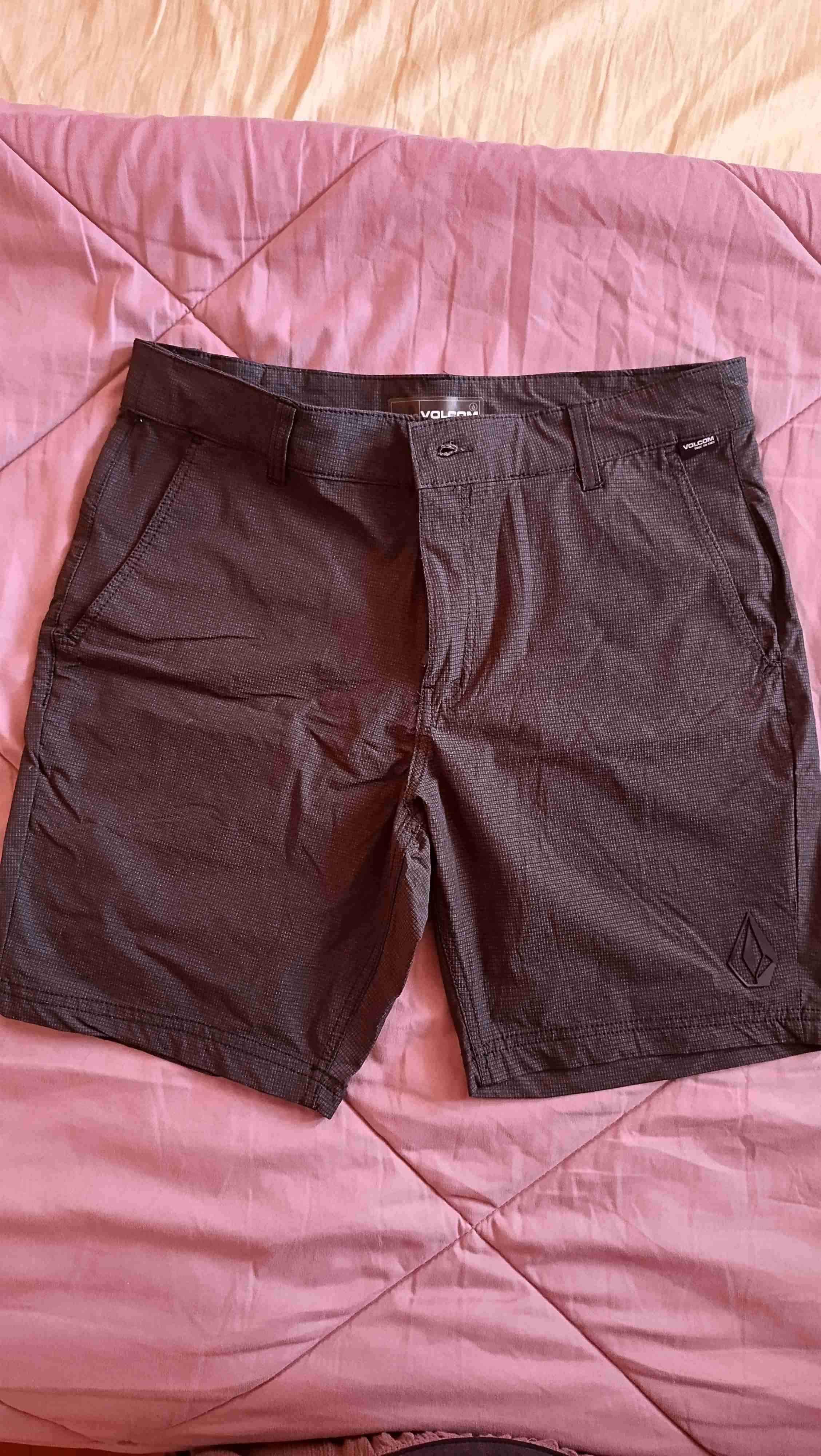 Shorts Volcom grises