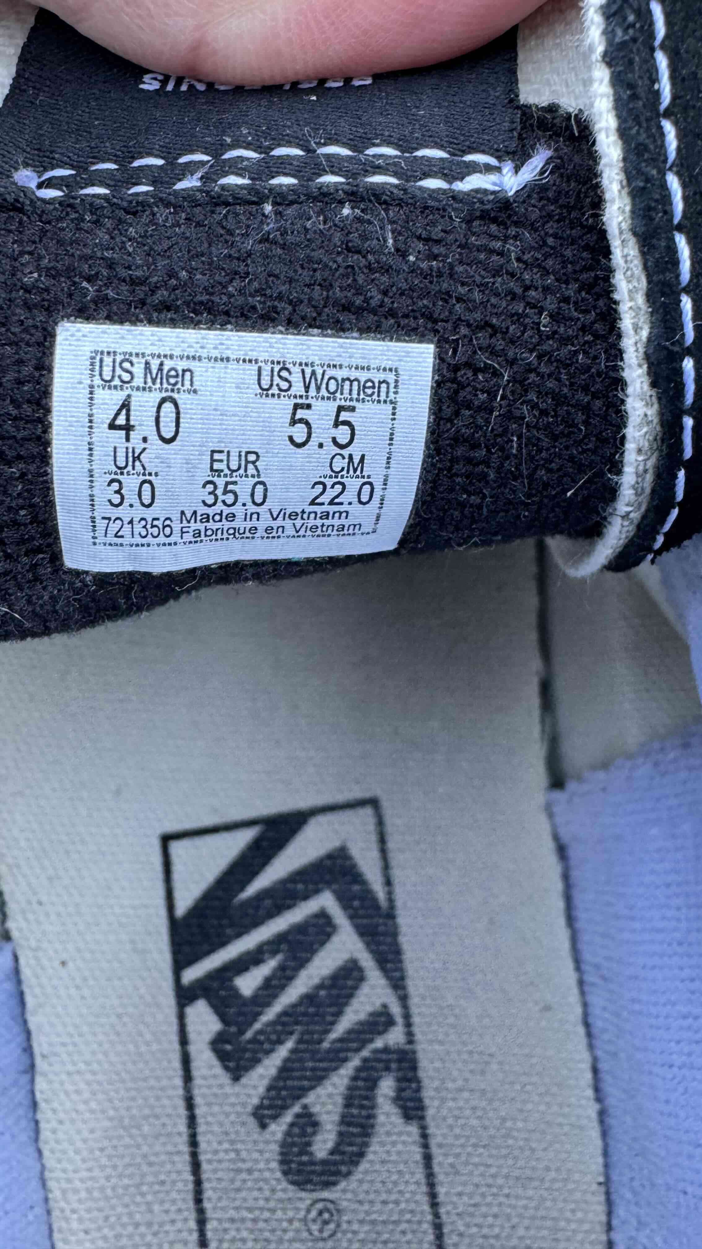 Zapatillas negras Vans altas - miniatura 3