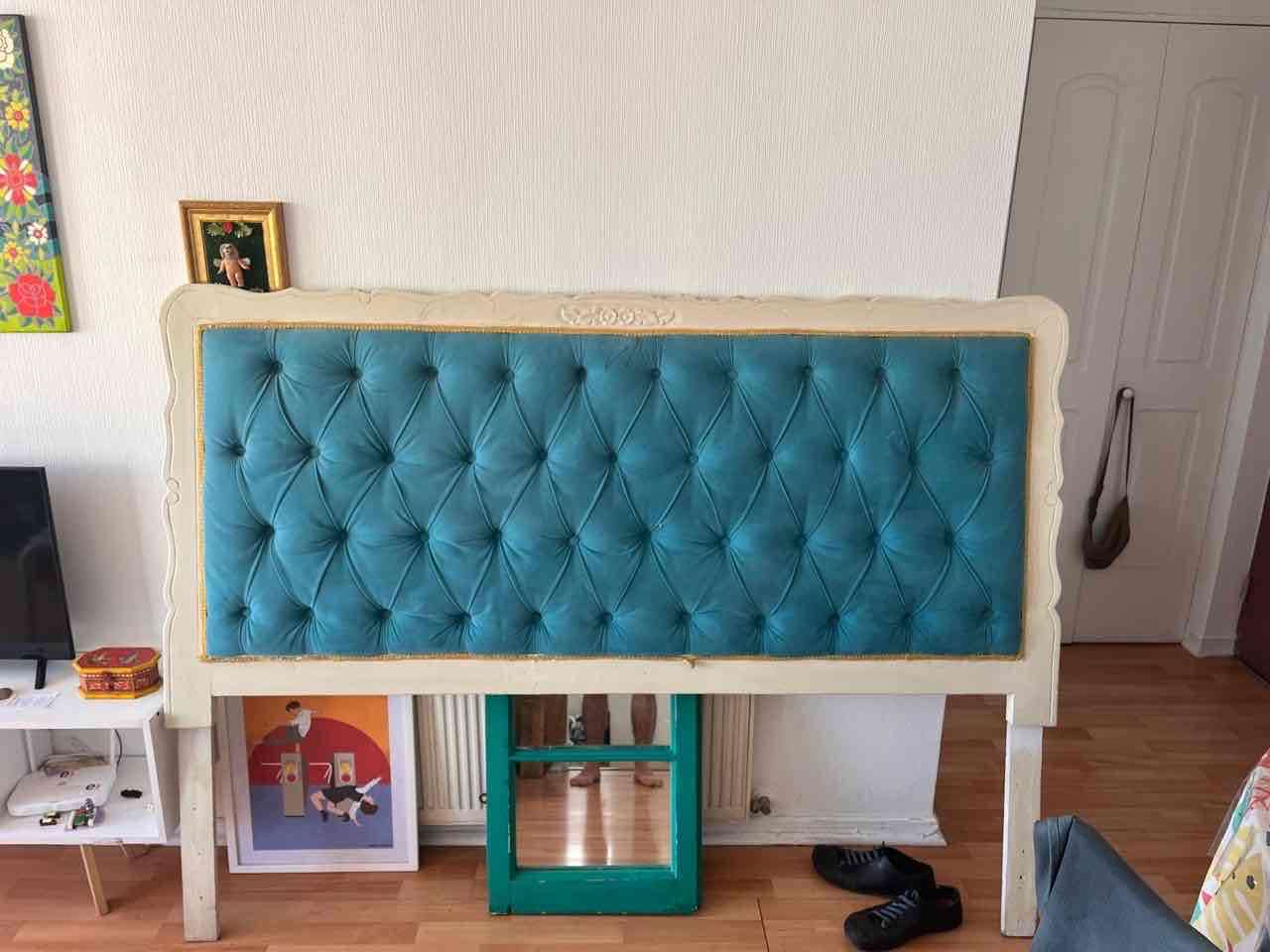 Cama con cabecera acolchada turquesa - miniatura 2