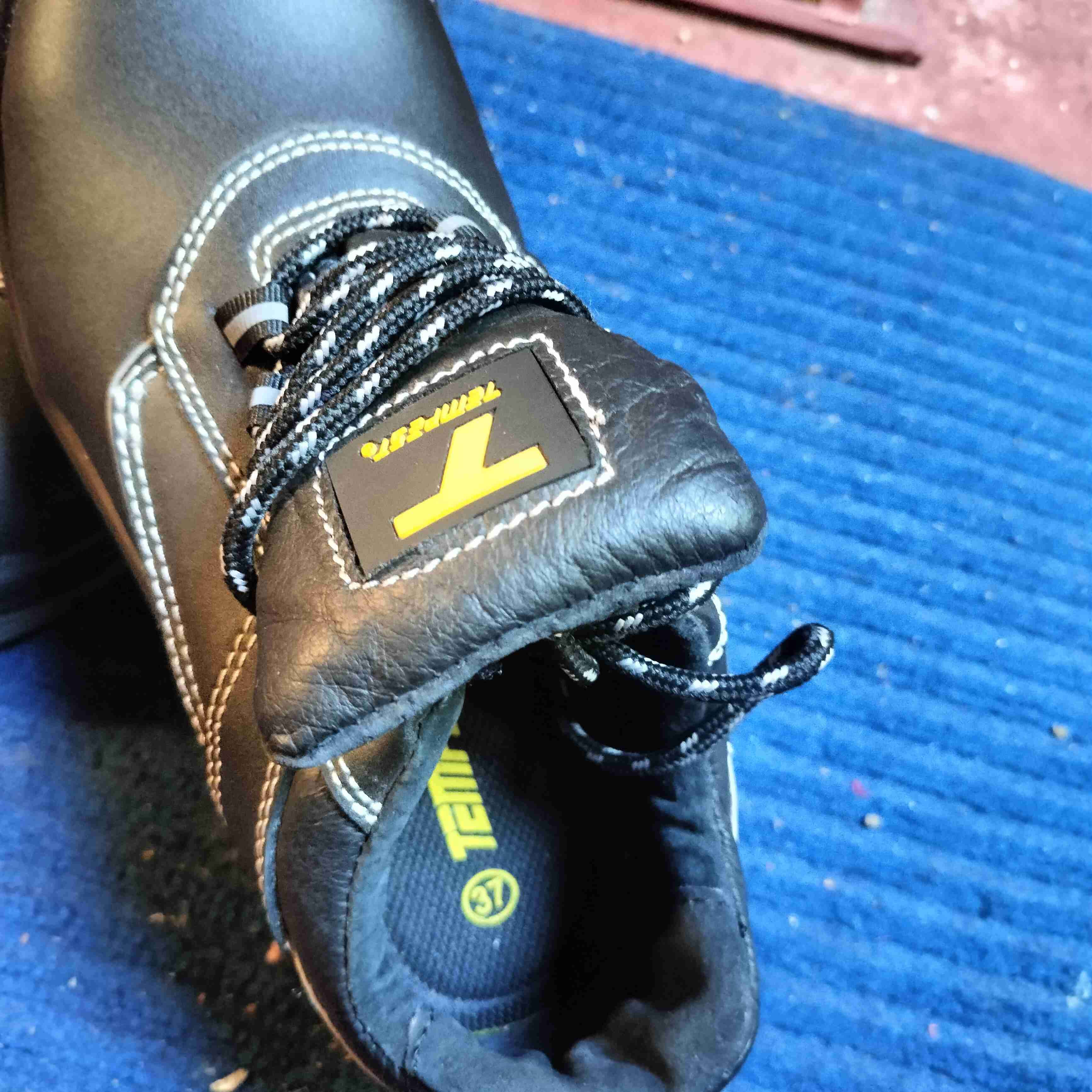 Zapatos de seguridad negros, número 37. - miniatura 3