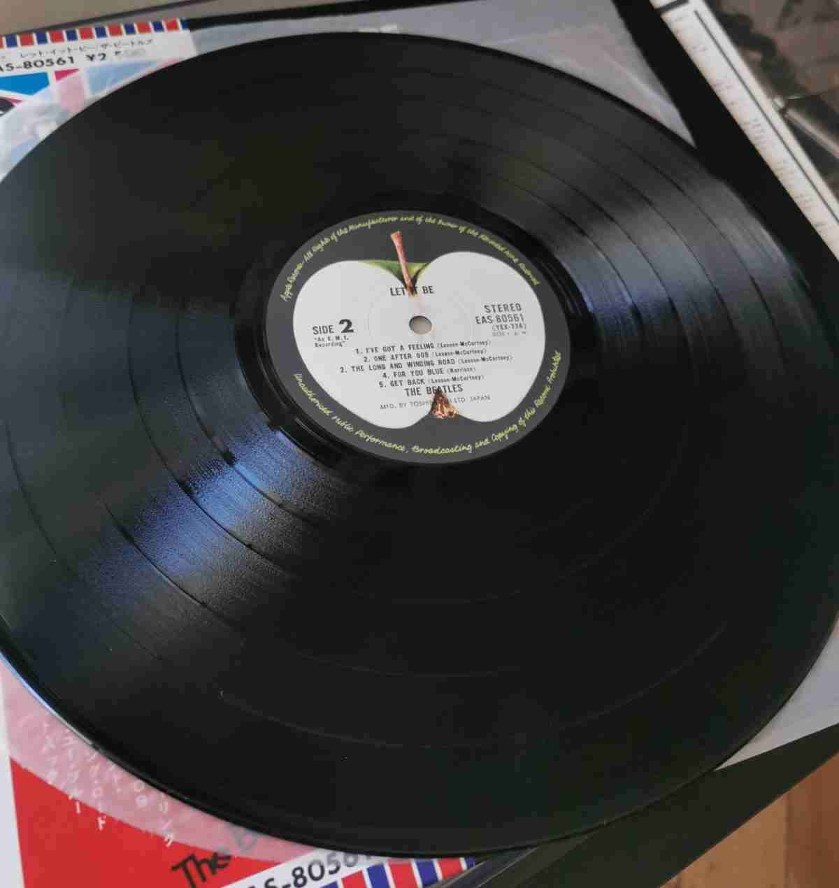 THE BEATLES: LET IT BE - VINILO CON OBI (GATEFOLD) - miniatura 4