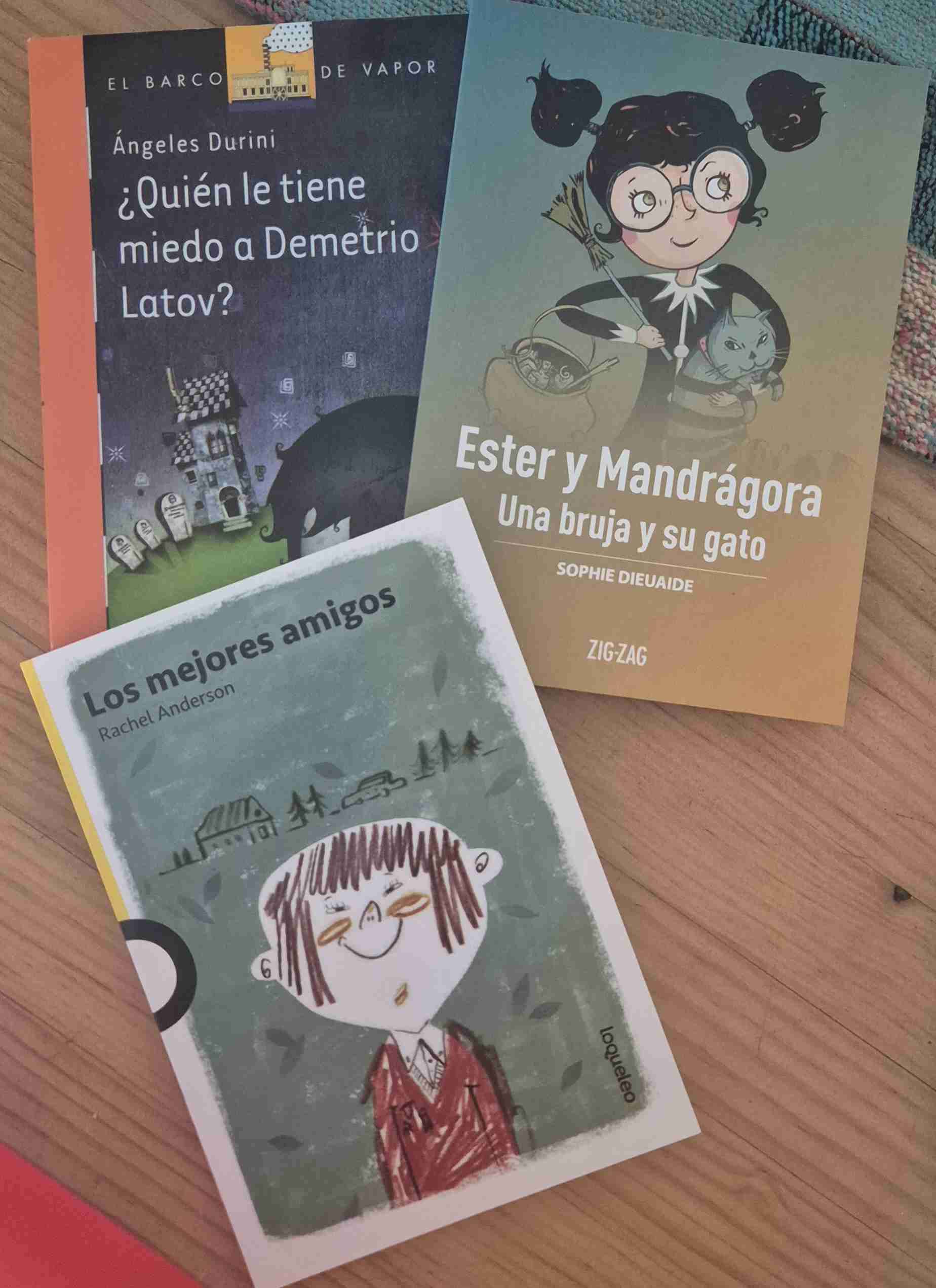 Set de libros infantiles variados - miniatura 2