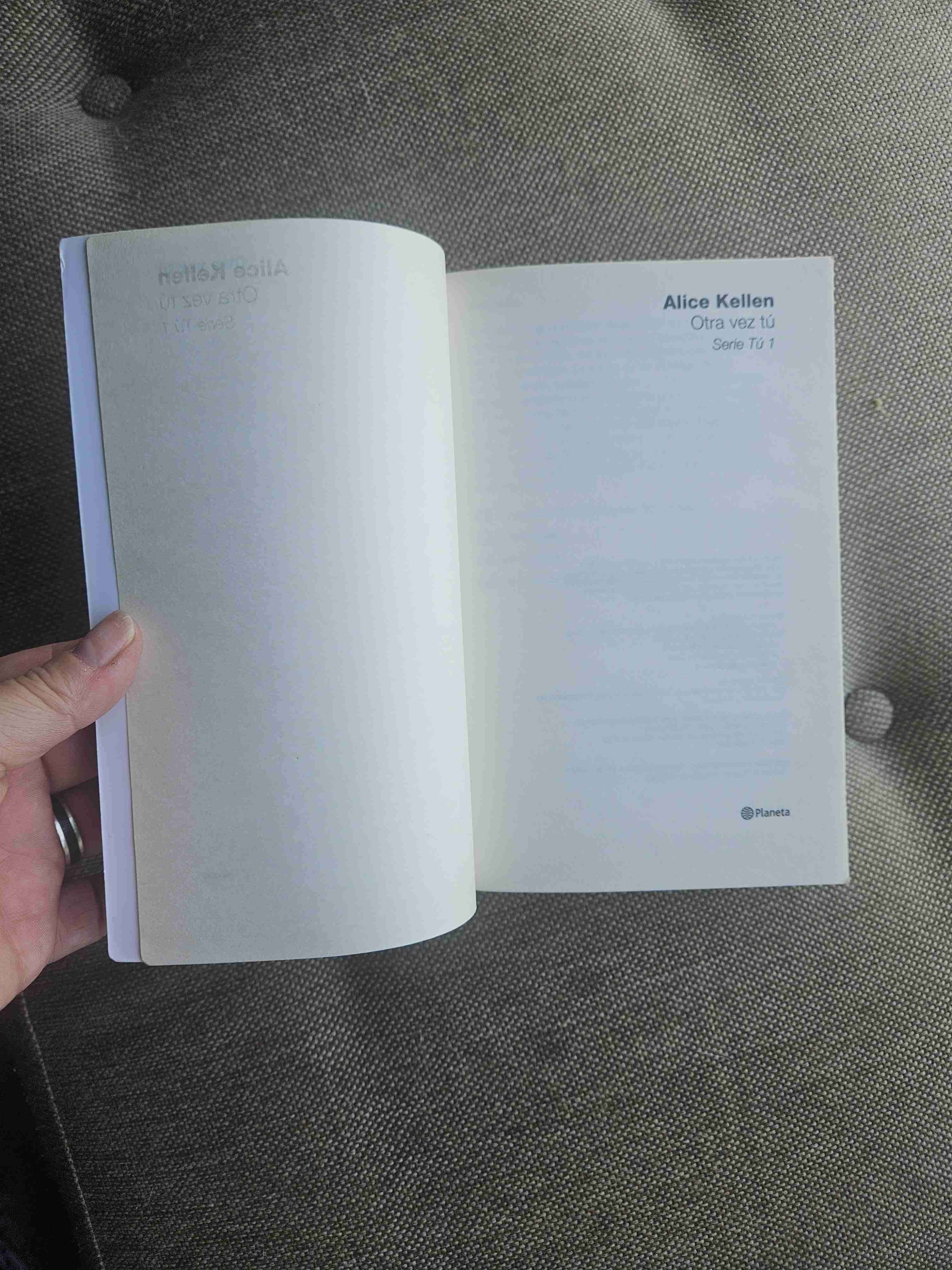 Libro 'Otra Vez Tú' de Alice Kellen - miniatura 3