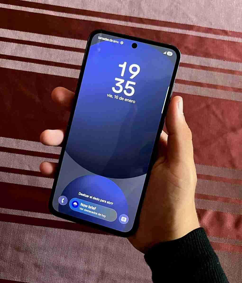 CELULAR SAMSUNG MODELO S24 FE NEGRO