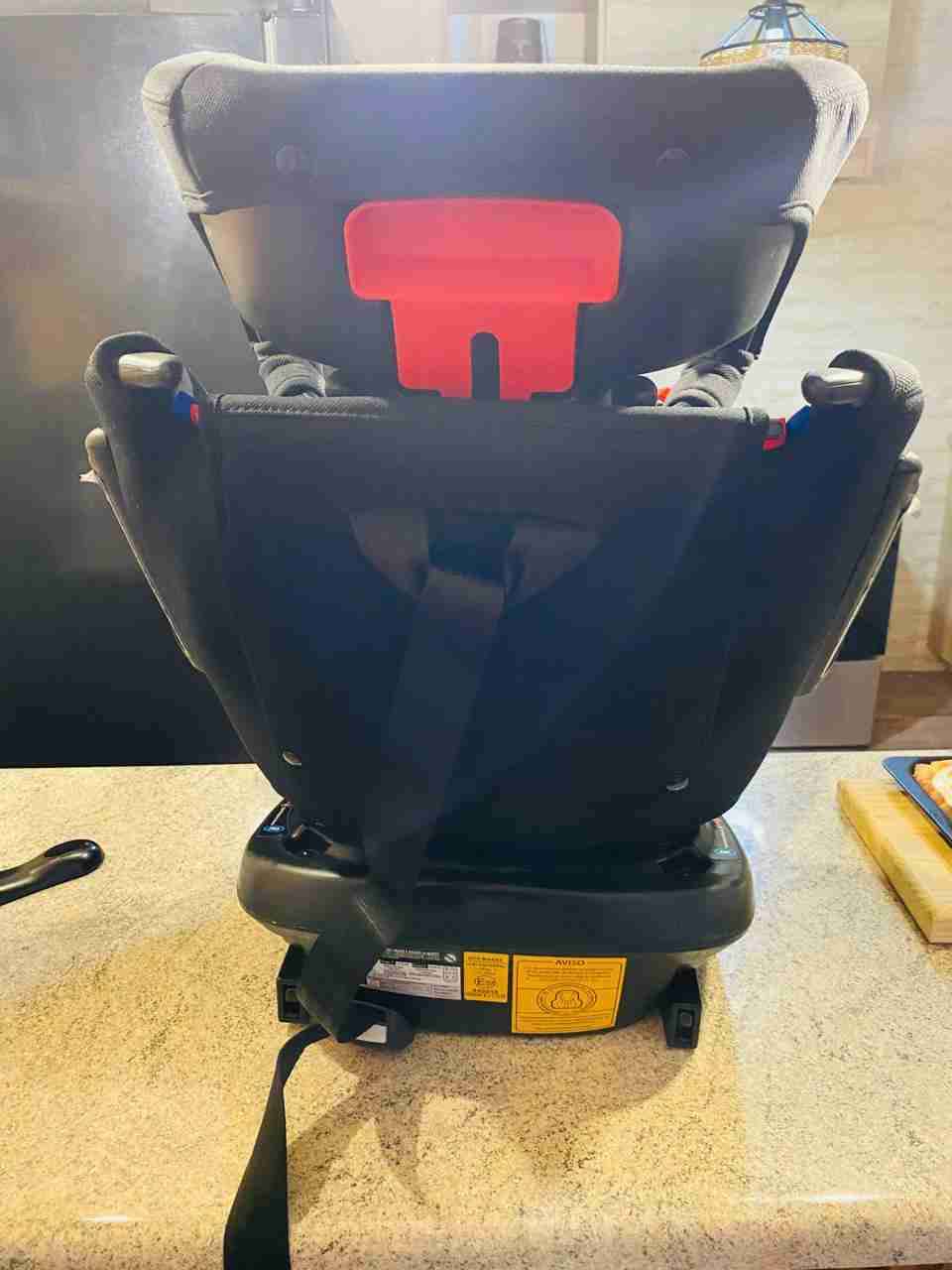 Silla de auto para bebé gris - miniatura 3