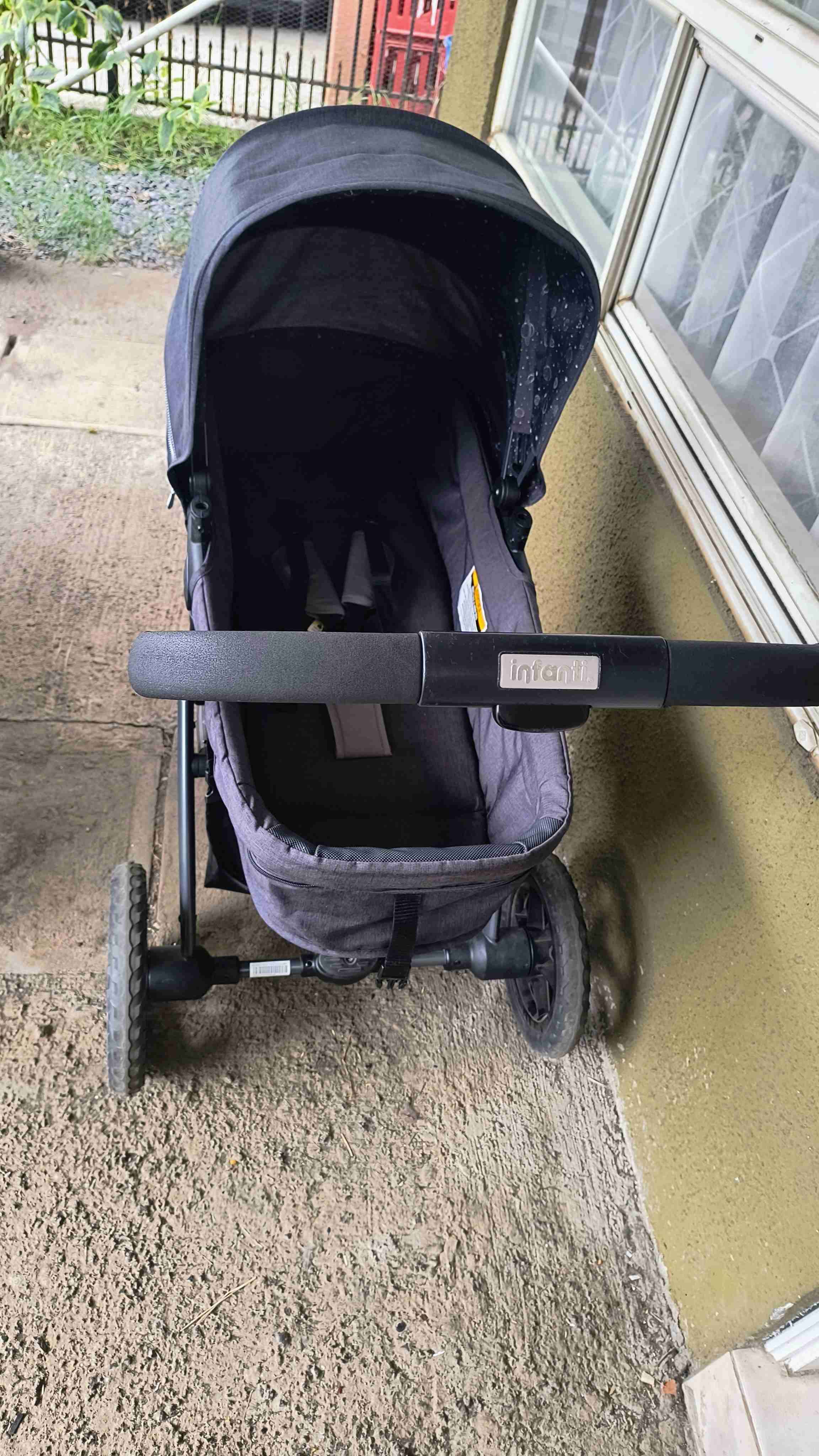 Coche y silla de auto infanti - miniatura 4