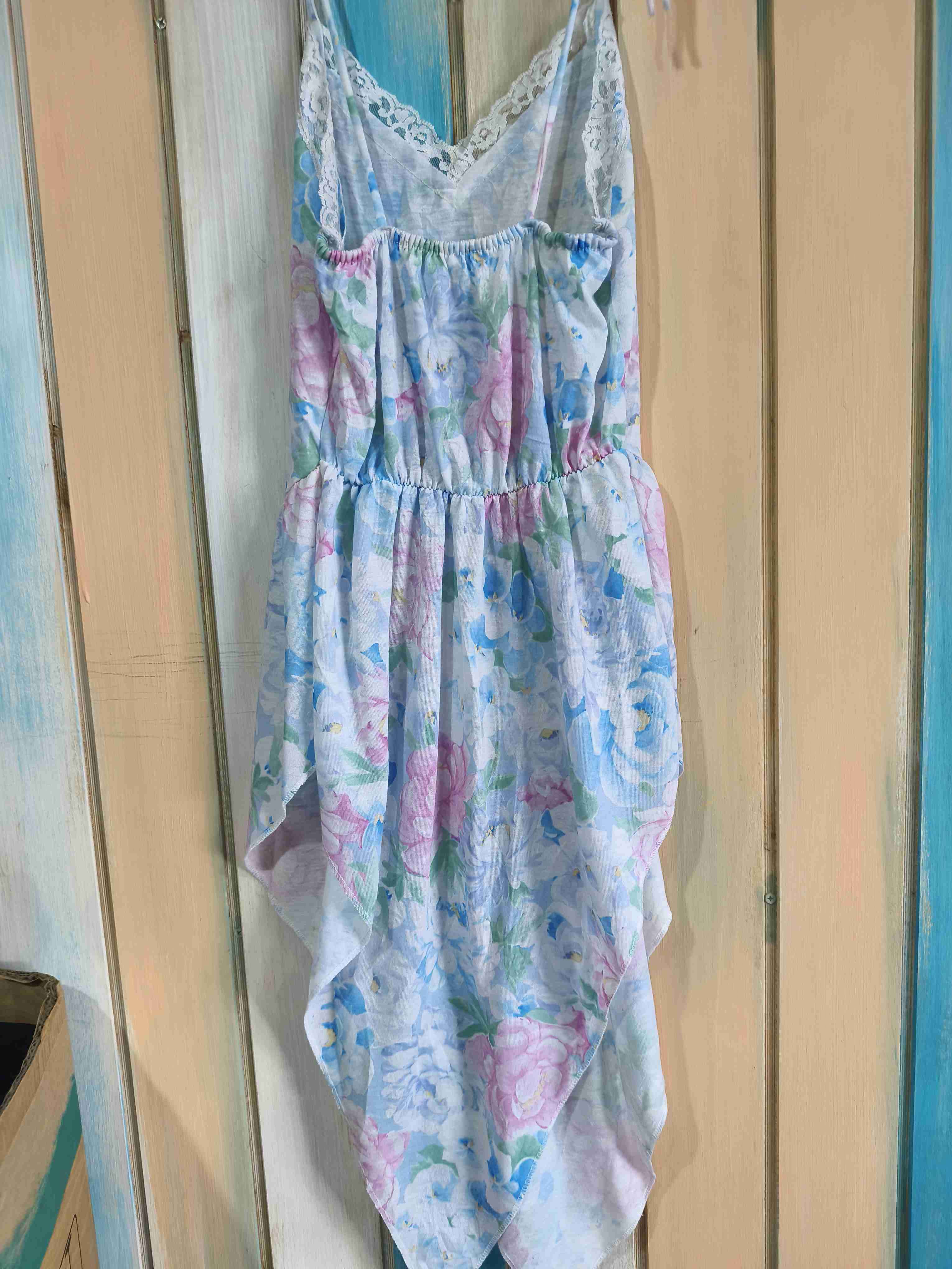 Baby doll floral con encaje - miniatura 2