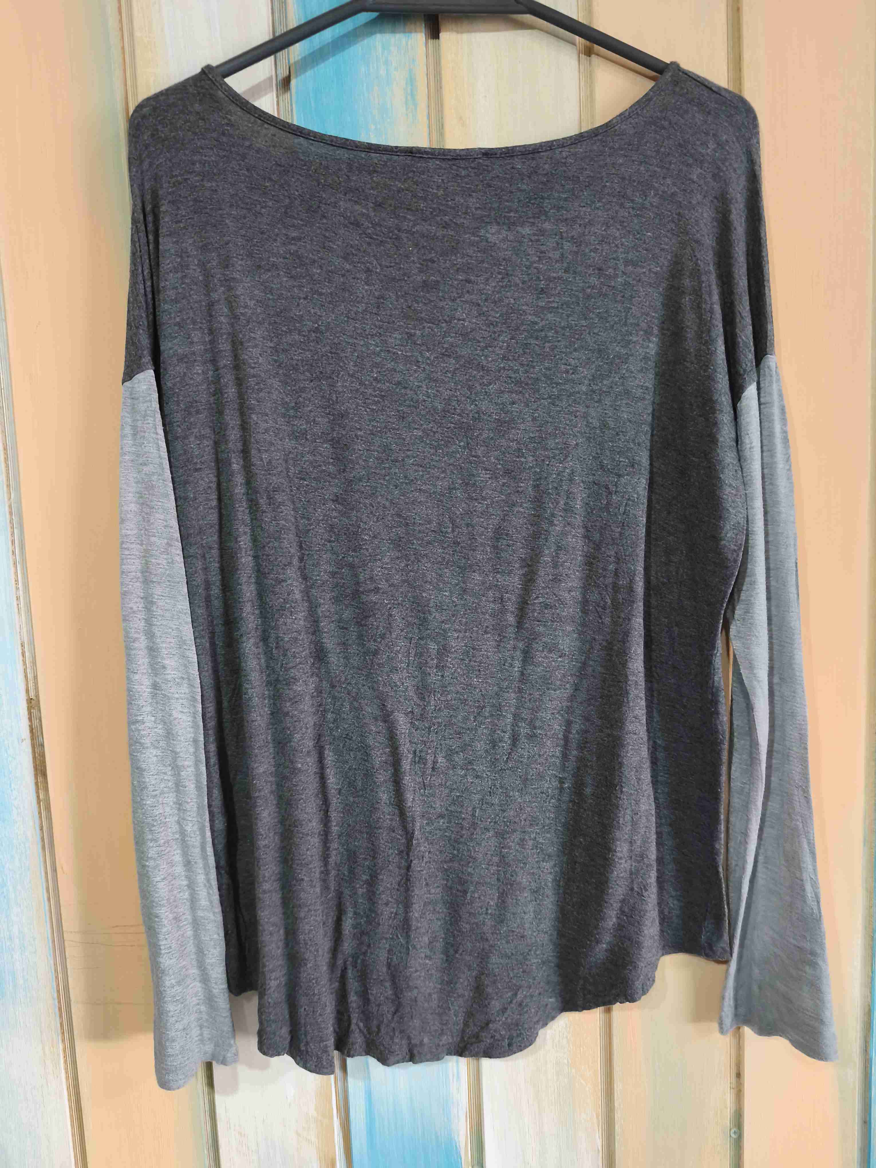Polera manga larga bicolor - miniatura 2