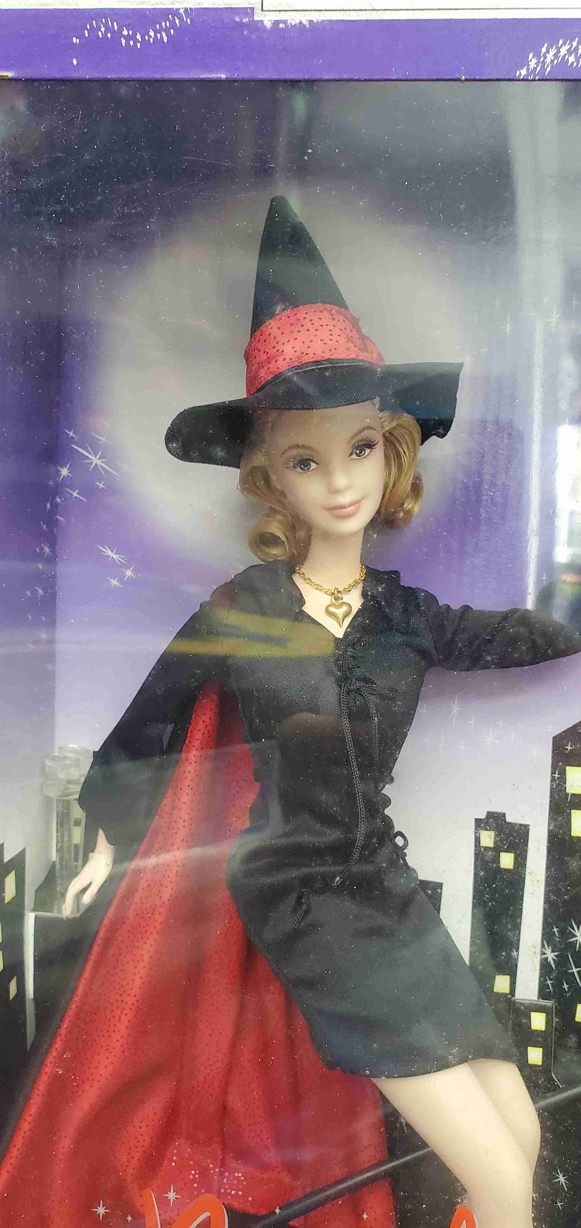 2001 Muñeca Barbie Colección Bruja La Hechizada - miniatura 2