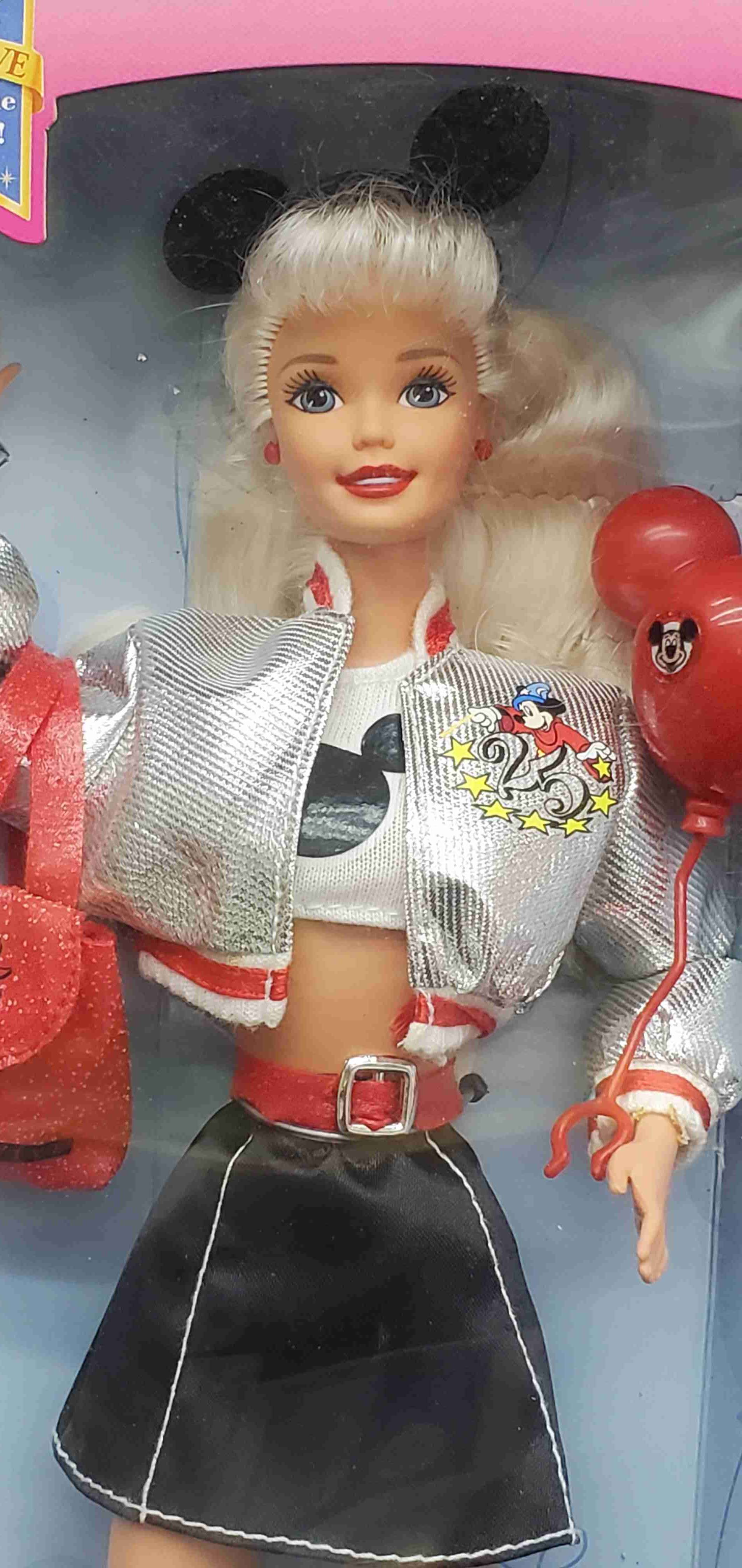 Barbie Disney World Edición Especial - miniatura 2