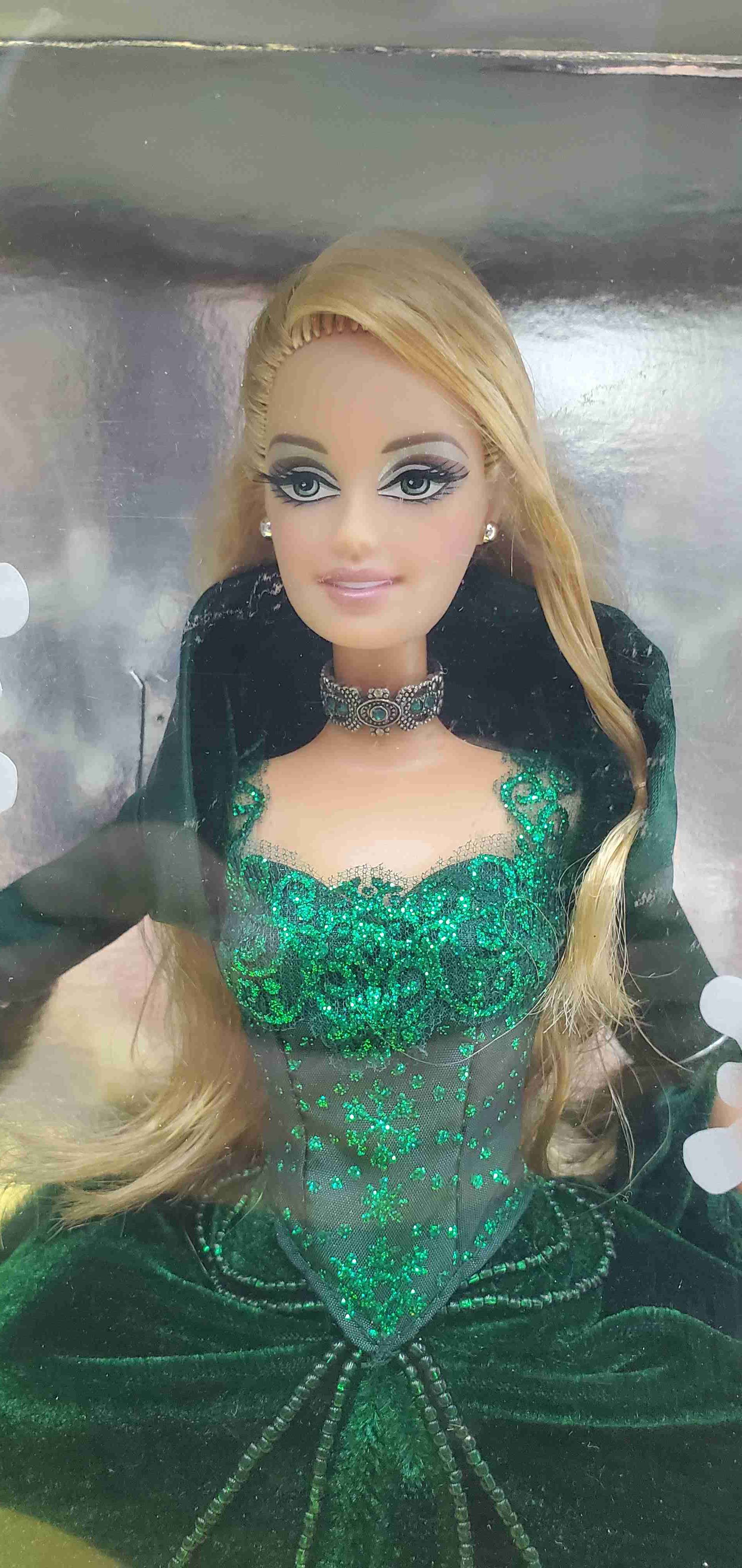 2004 Muñeca Barbie Holiday Edición - miniatura 2