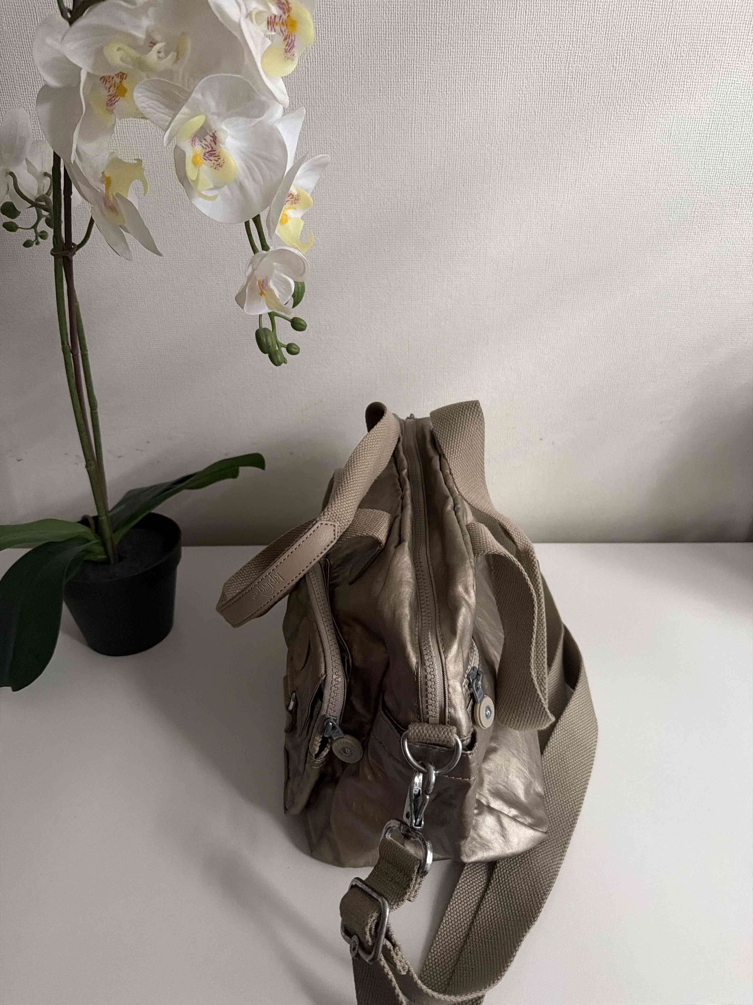 Bolso Kipling Dorado - miniatura 3