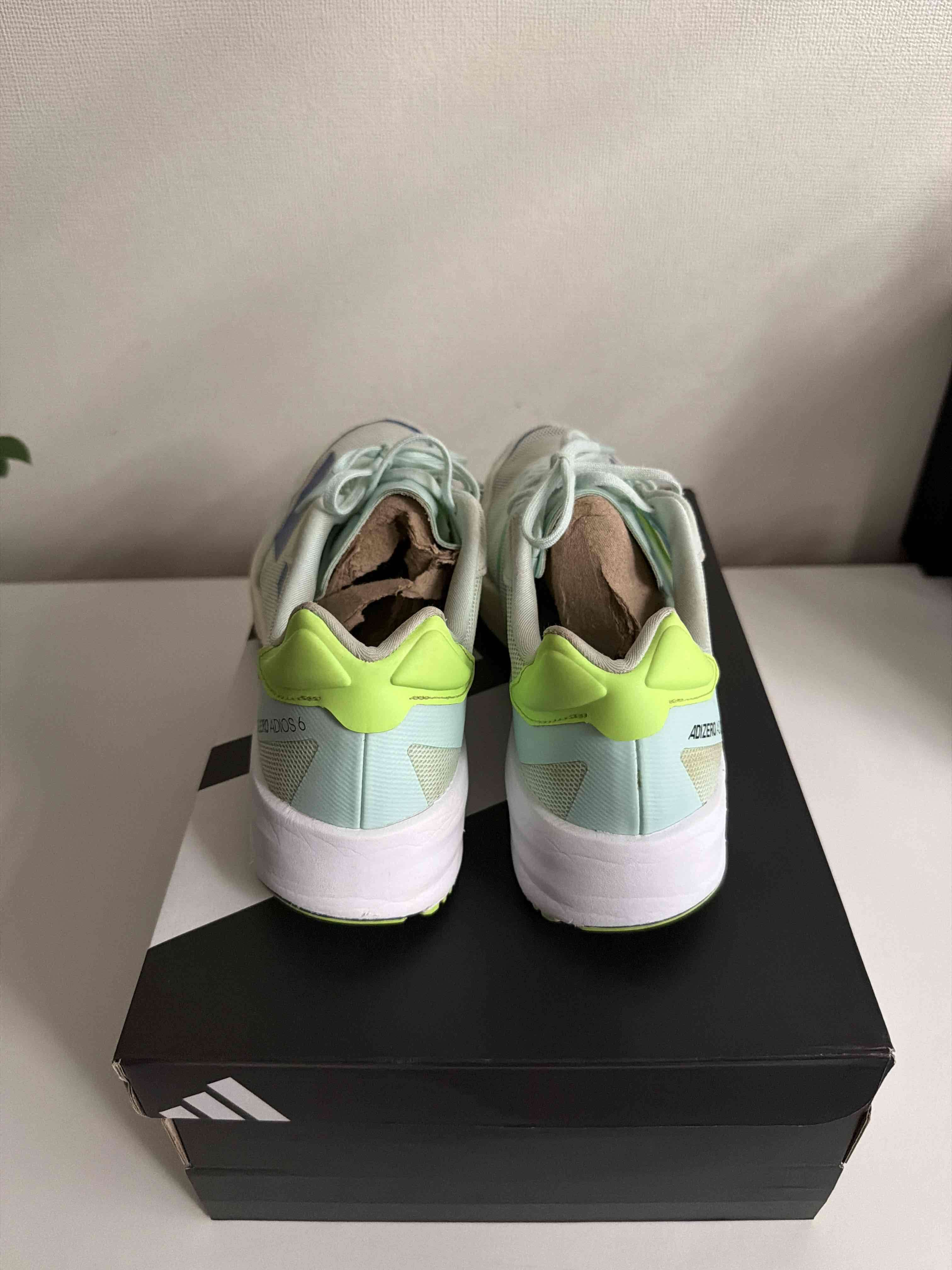 Zapatillas Adidas modelo Adizero - miniatura 3