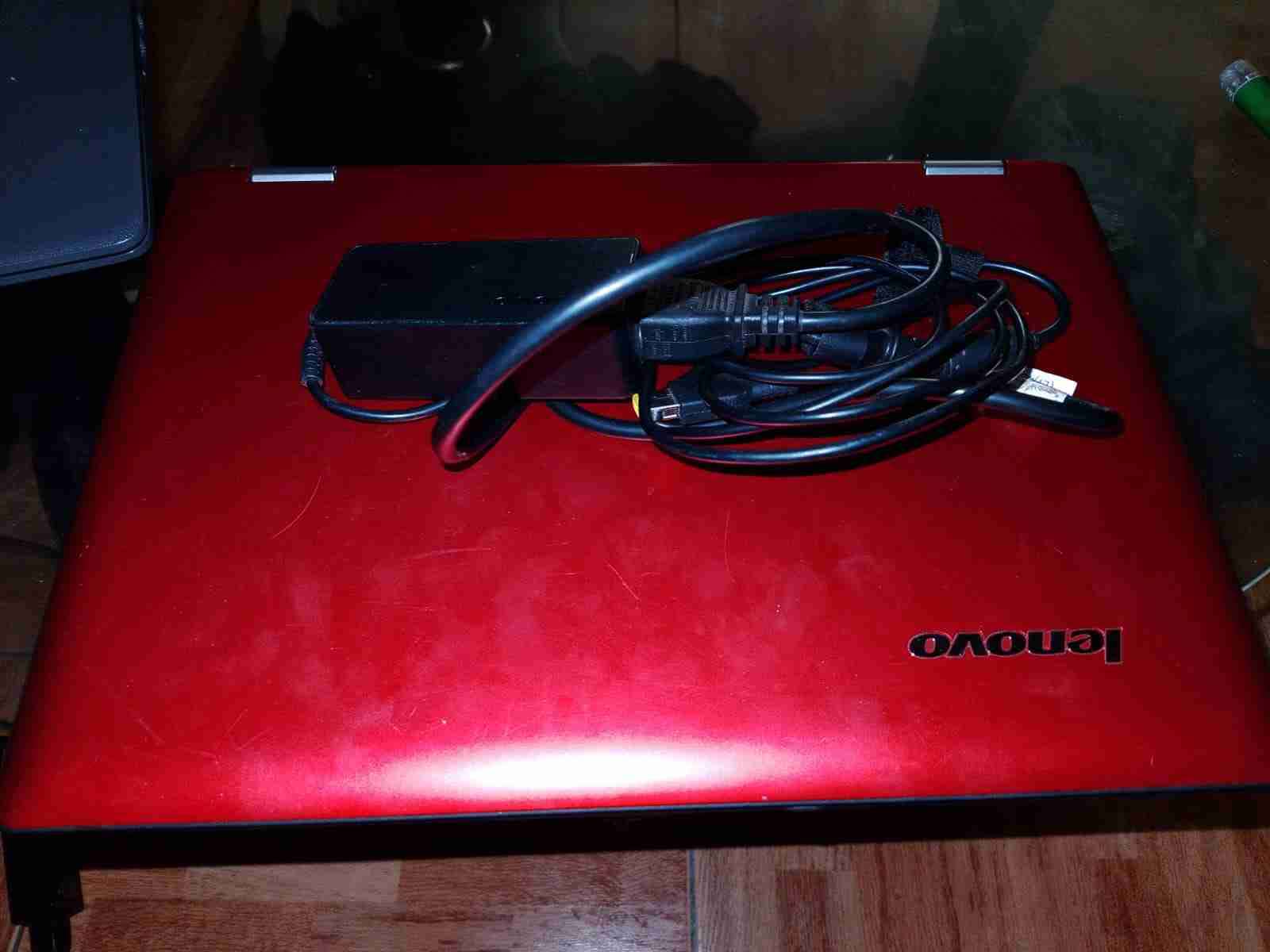 Notebook Lenovo en buen estado - miniatura 2