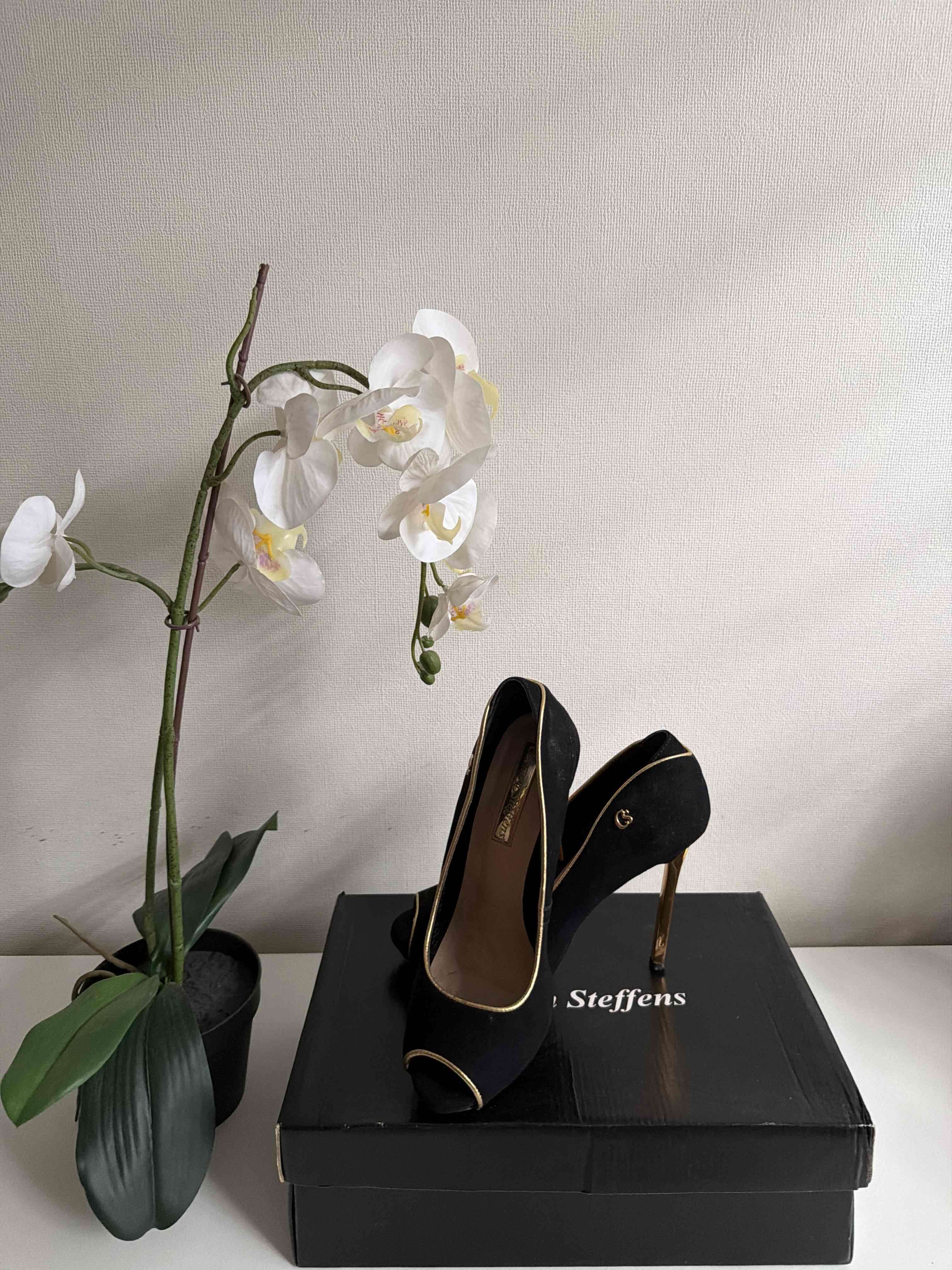 Tacones negros  carmen steffens talla 38