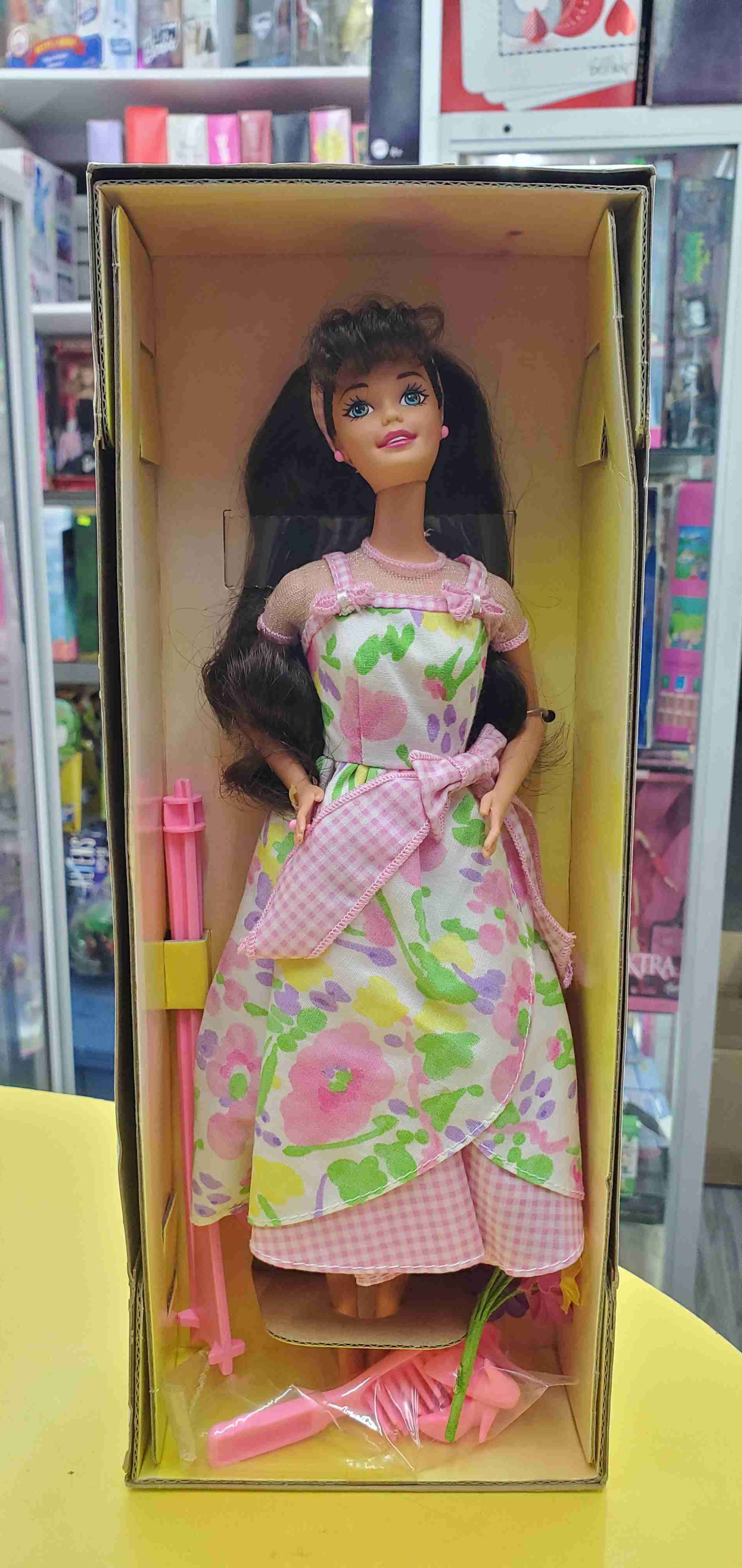 1996  Barbie Avon Spring Petals #16872