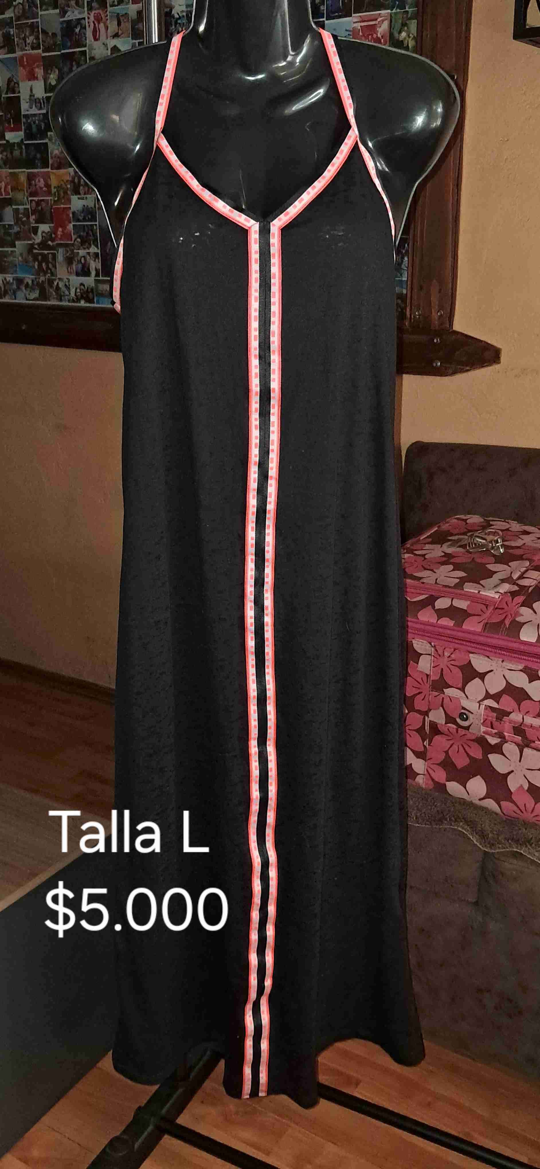 Vestidos y enterito. - miniatura 4