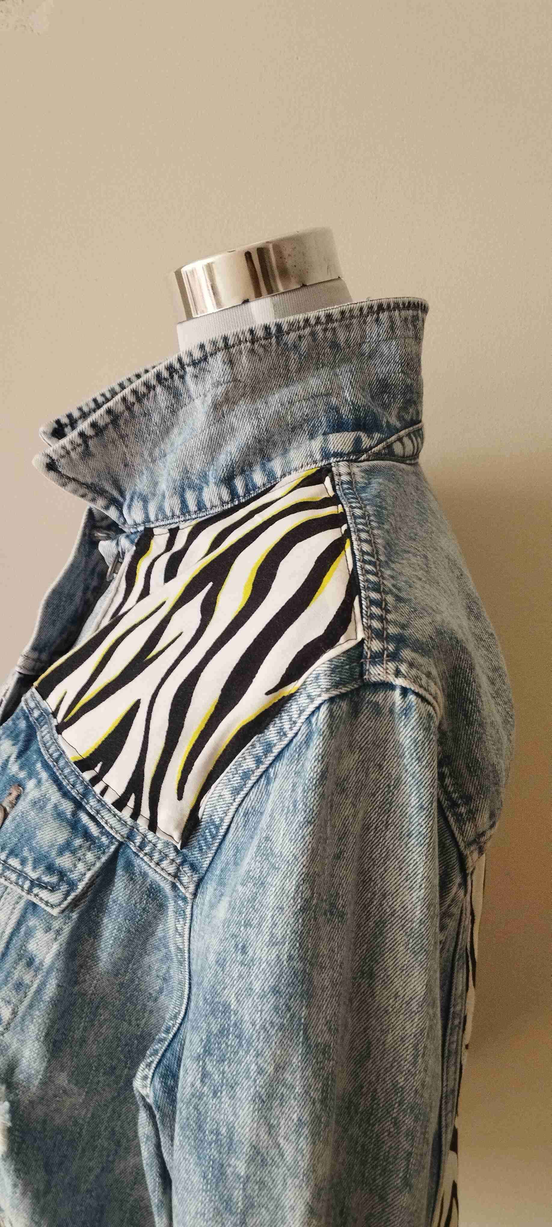 Chaqueta mezclilla talla L old navy - miniatura 2