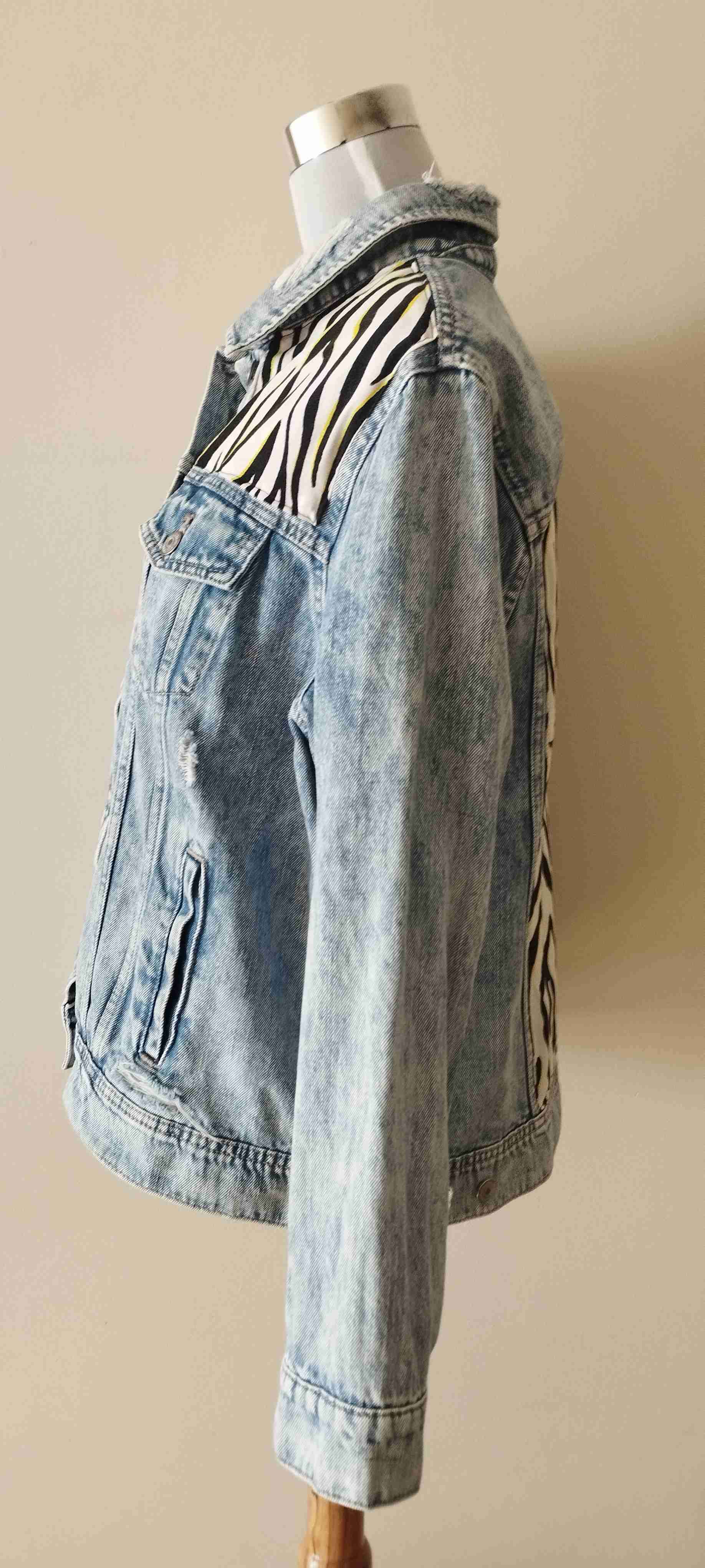 Chaqueta mezclilla talla L old navy - miniatura 3