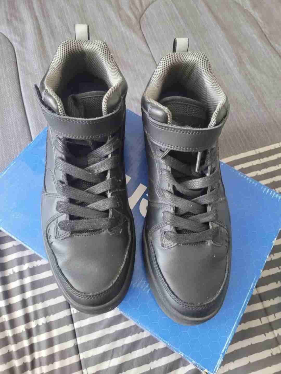 Zapatillas negras Teener talla 41 - miniatura 3