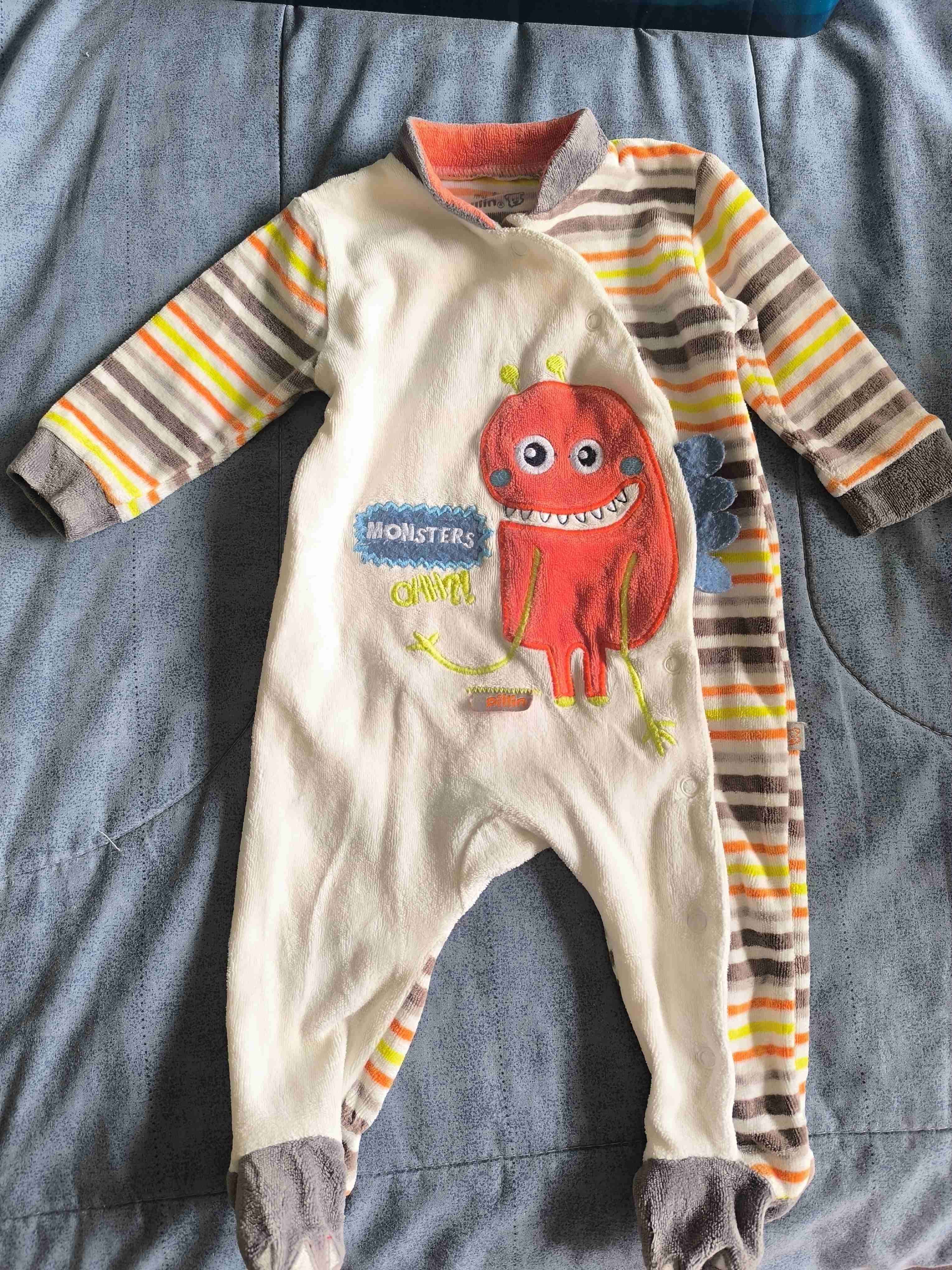 Lote de  18 prendas ,ropa niño de 0 a 3 meses - miniatura 3