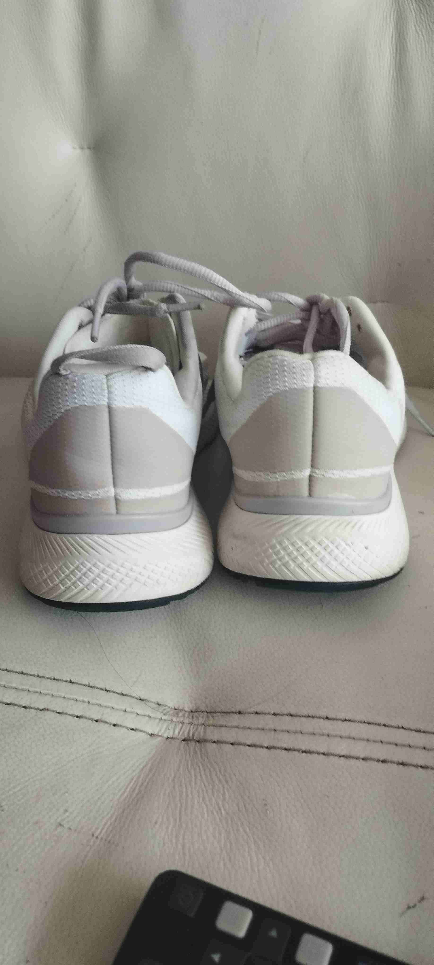 Zapatillas Veja talla 37 - miniatura 3