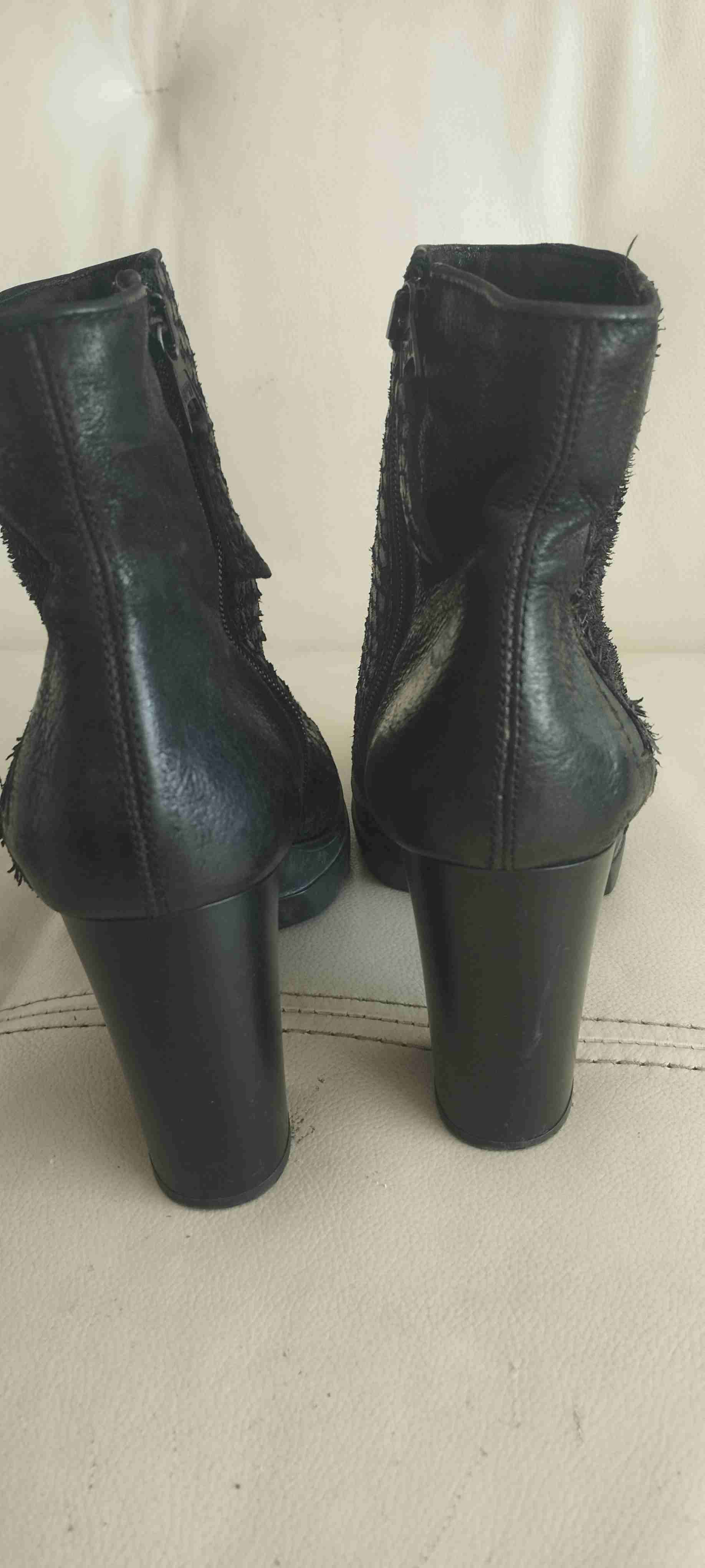 Botines negros texturizados talla 37 - miniatura 5