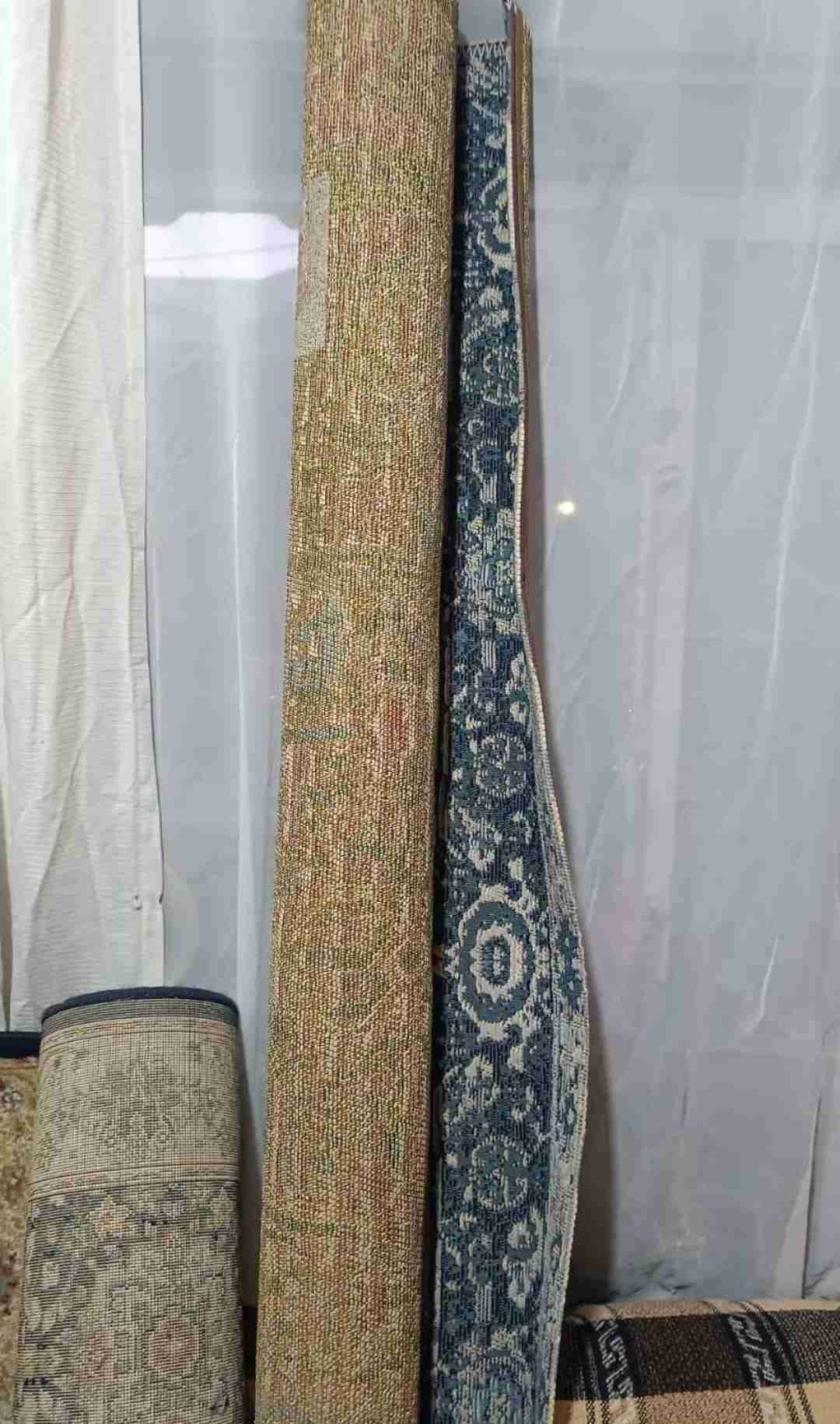 Alfombra azul ornamental - miniatura 2