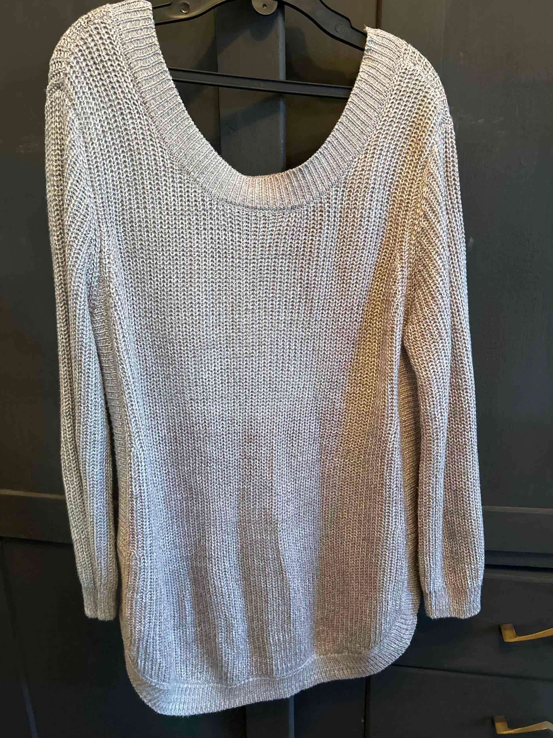 Suéter tejido beige - miniatura 2