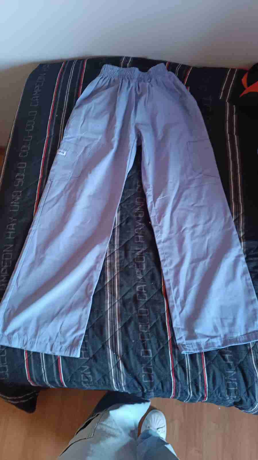 Uniforme médico azul celeste - miniatura 2