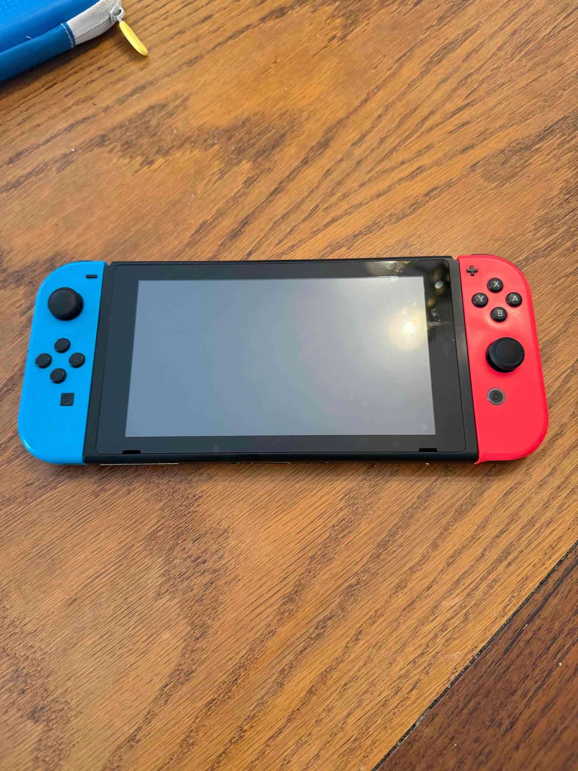 Consola Nintendo Switch + Ring fit - miniatura 4