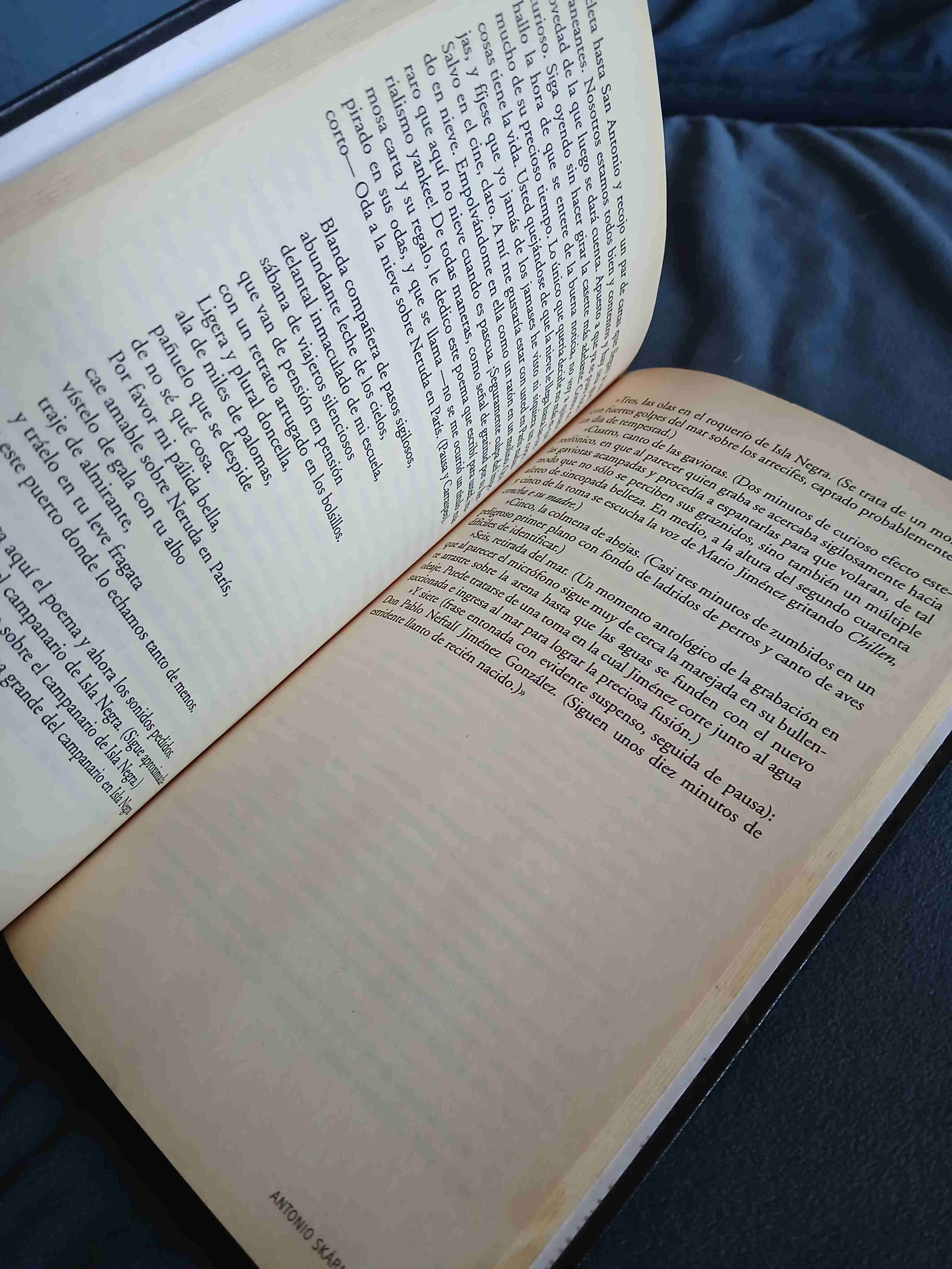 Libro 'Ardiente Paciencia' Antonio Skármeta - miniatura 2